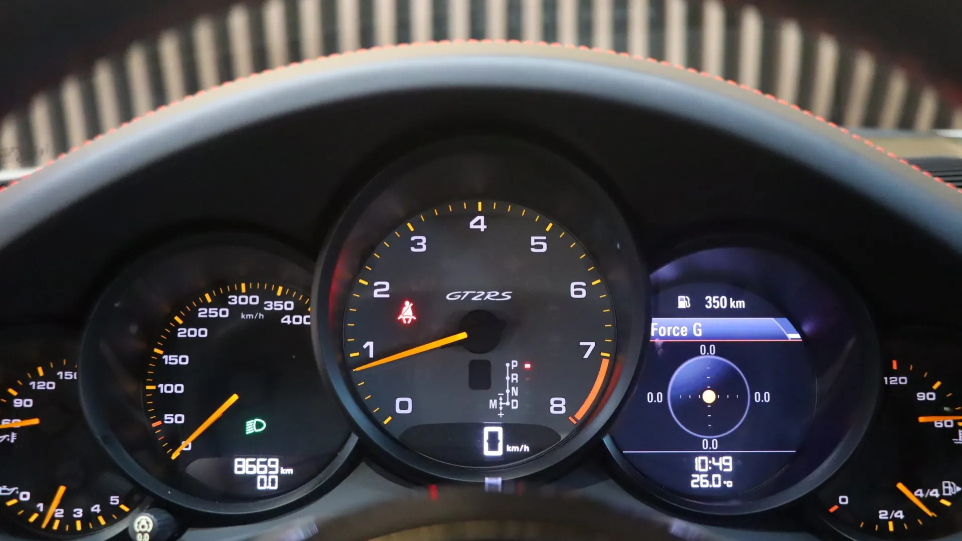 Porsche 911 — photo 24