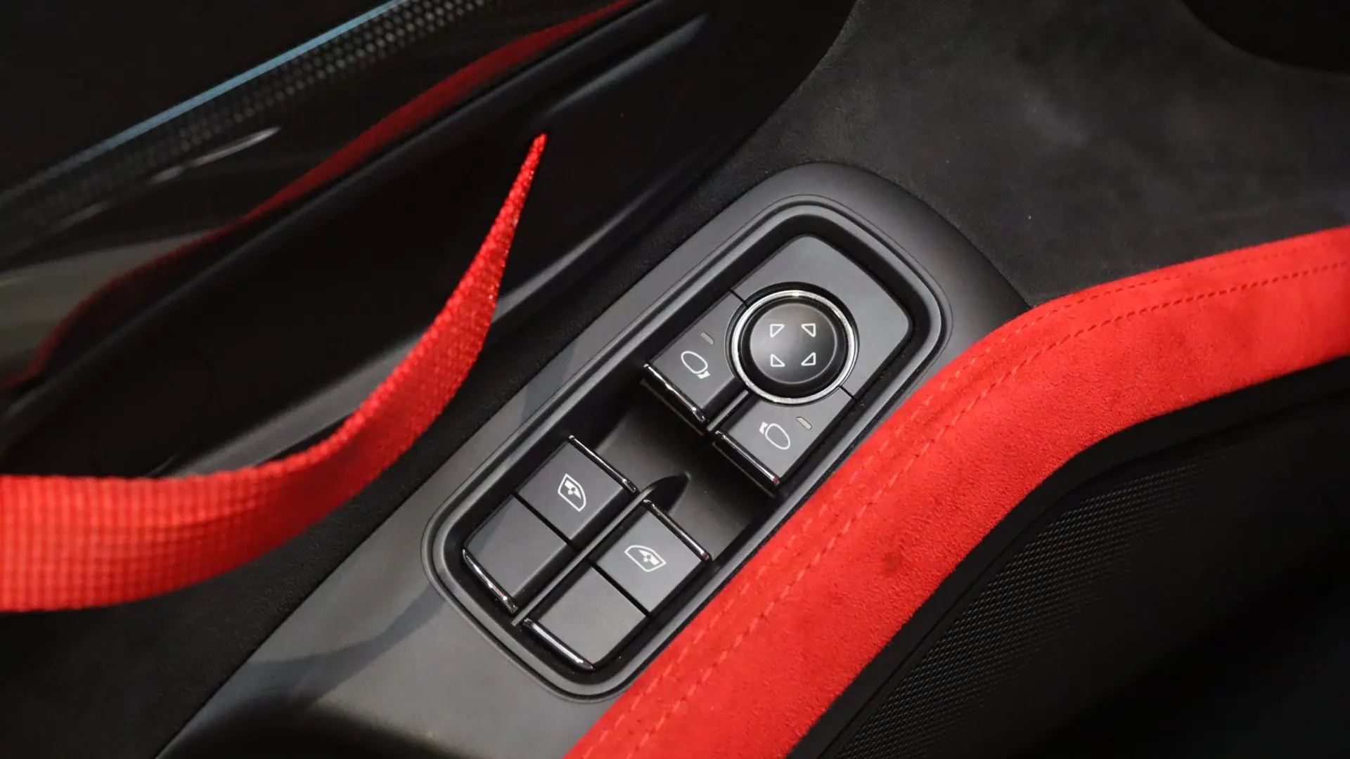 Porsche 911 — photo 13