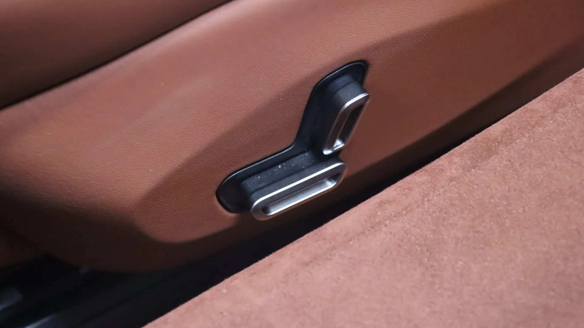 Ferrari 296 — photo 14