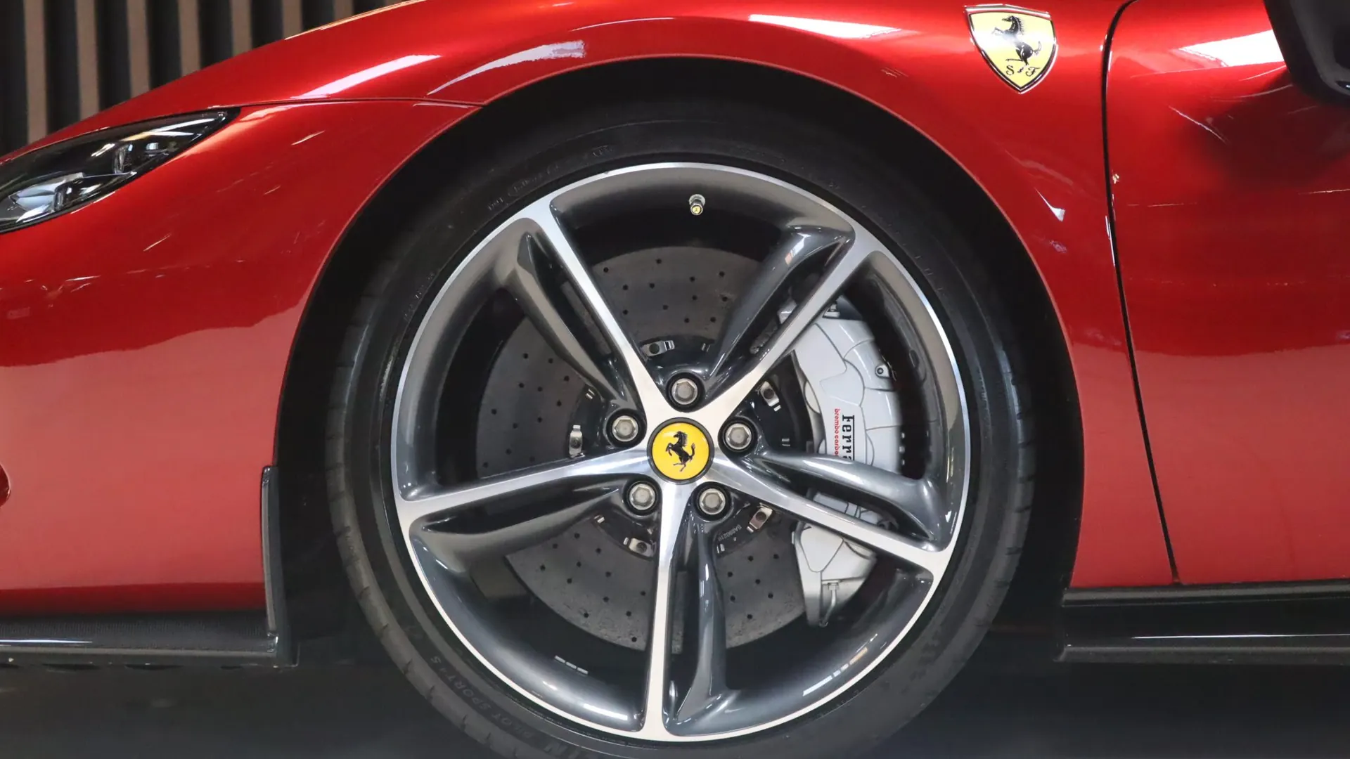 Ferrari 296 — photo 42