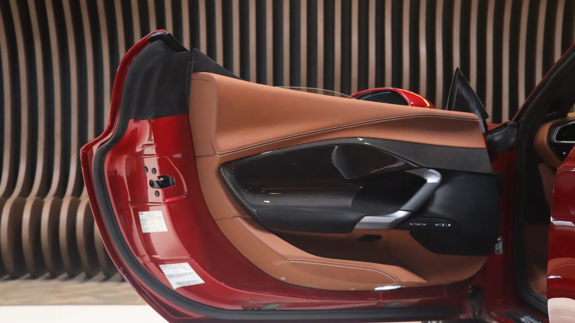 Ferrari 296 — photo 11