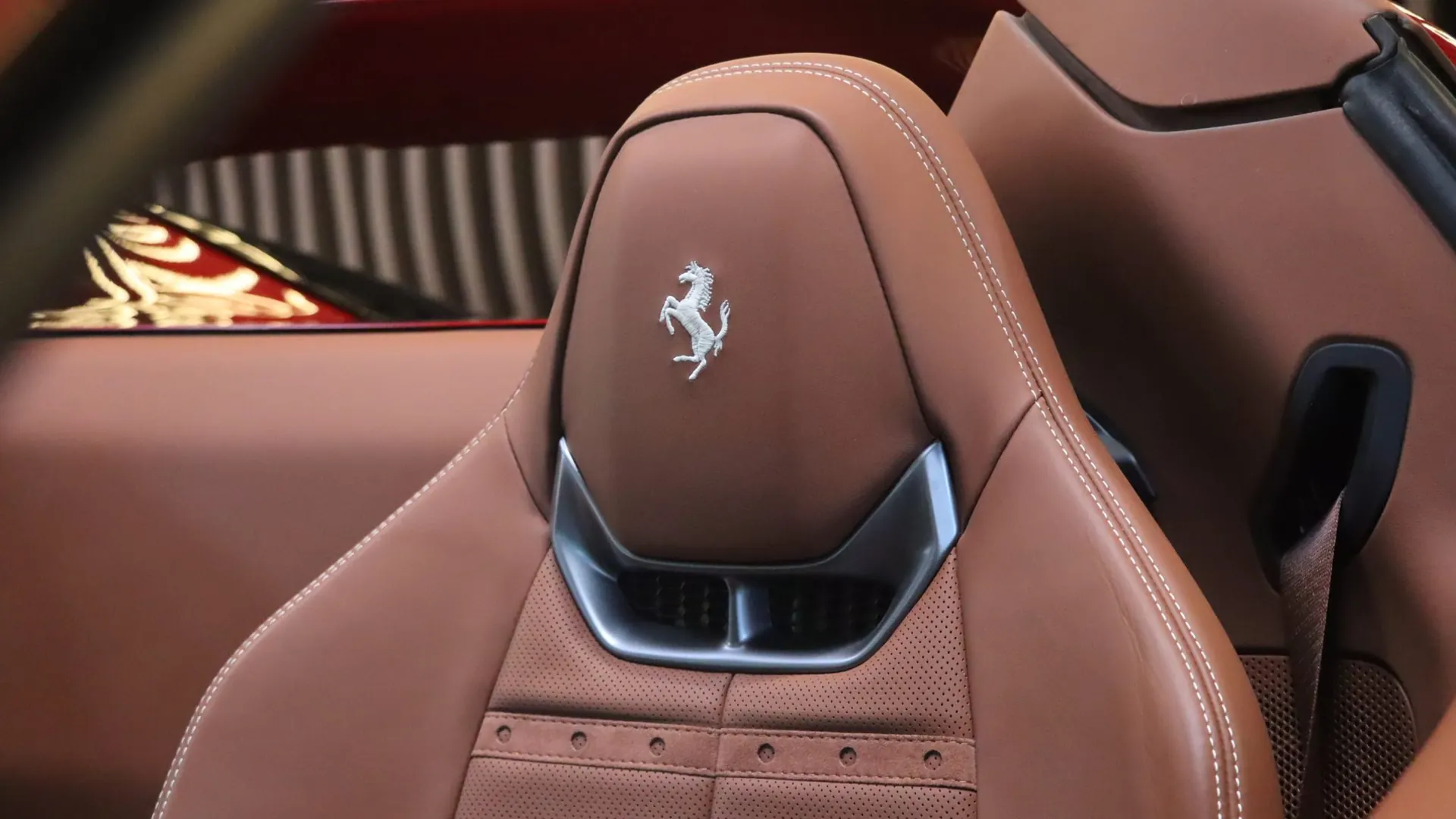 Ferrari 296 — photo 32