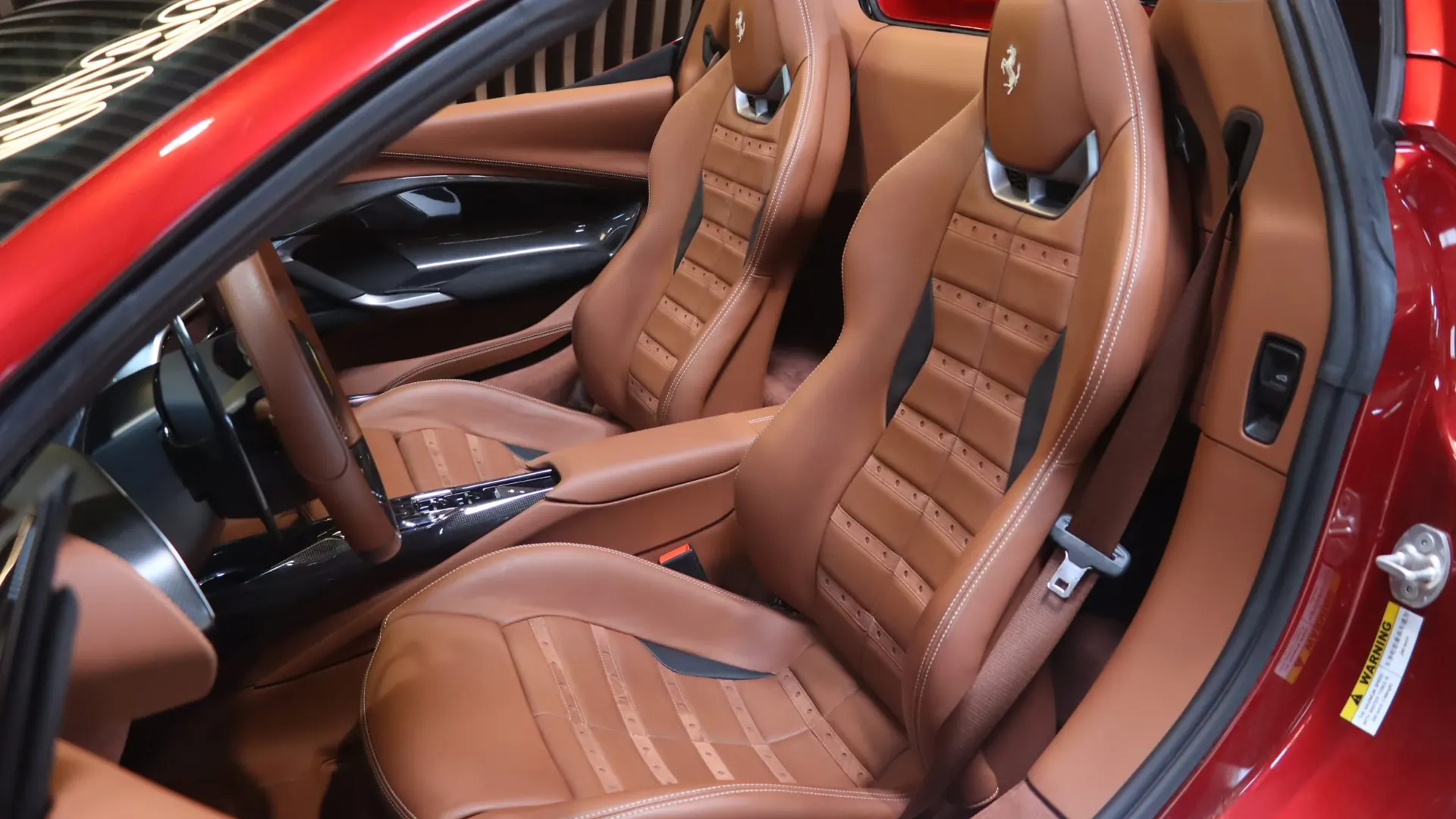 Ferrari 296 — photo 7