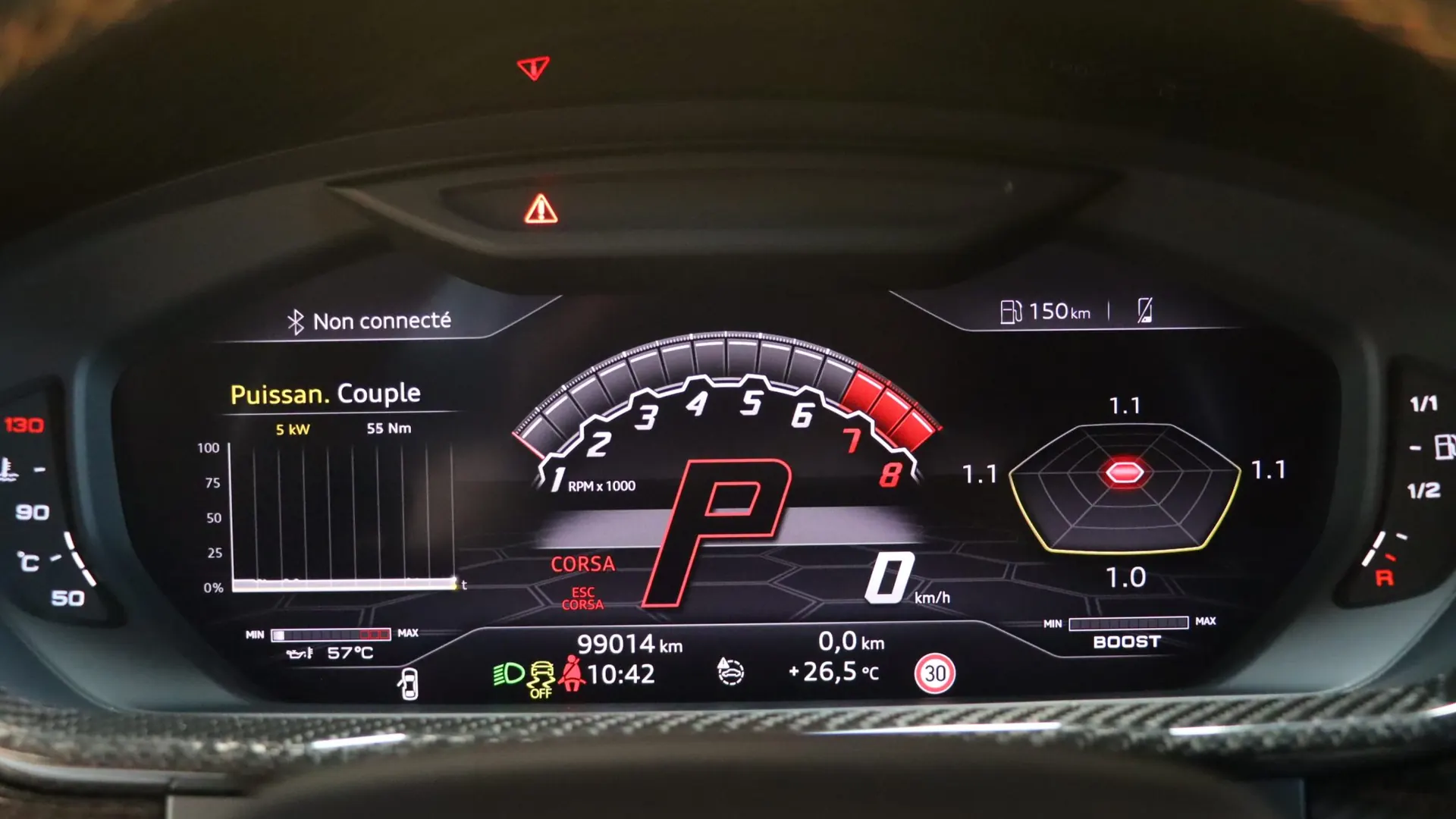 Lamborghini URUS — photo 27