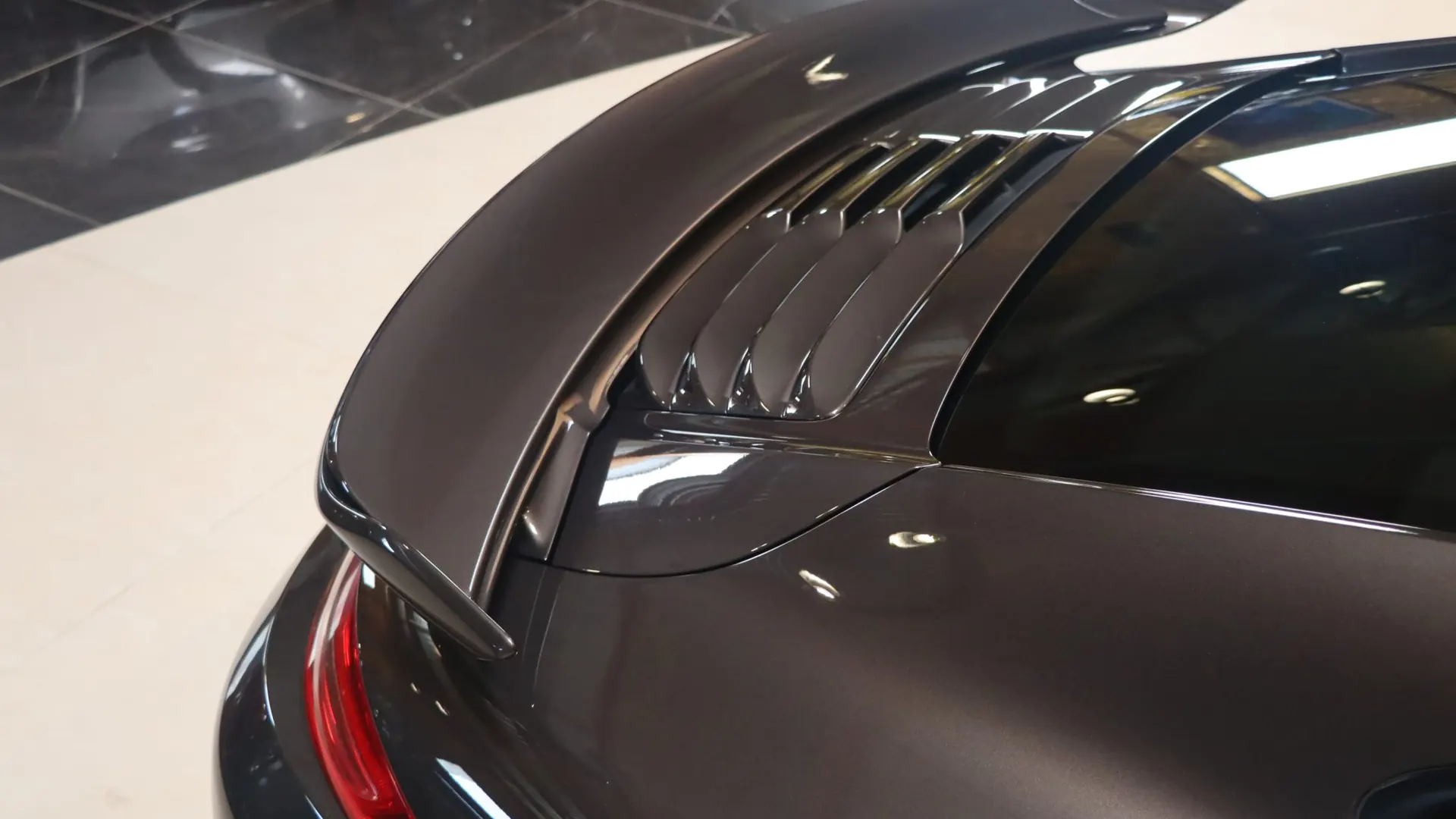 Porsche 911 — photo 47