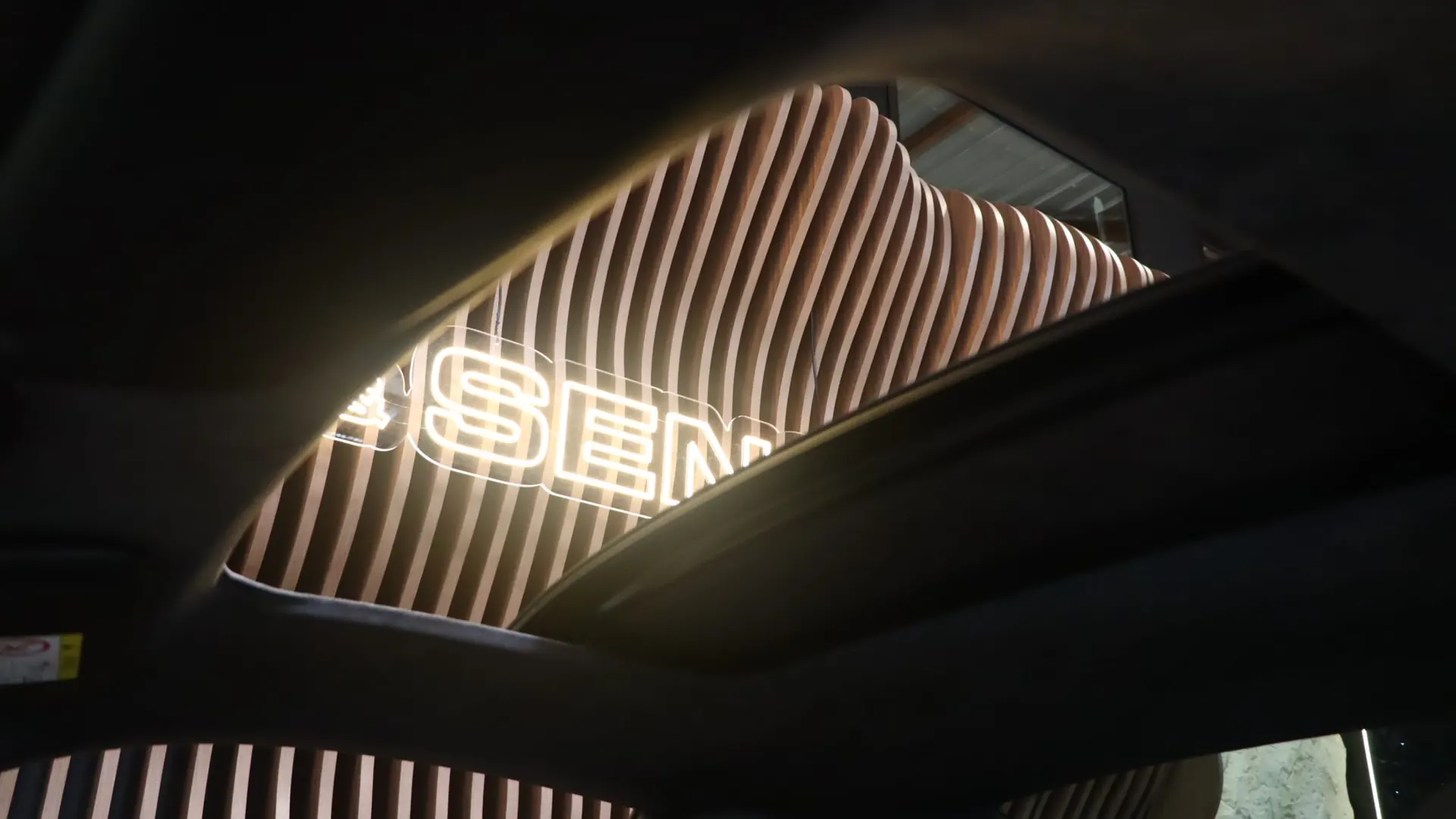 Porsche 911 — photo 38