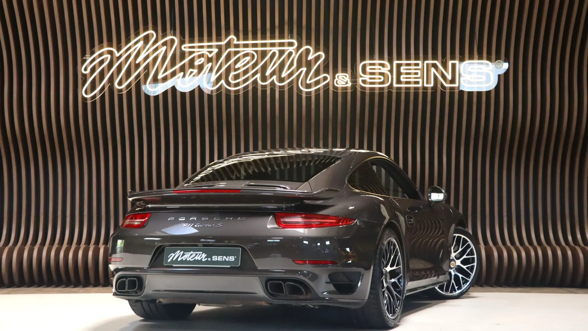 Porsche 911 — photo 2