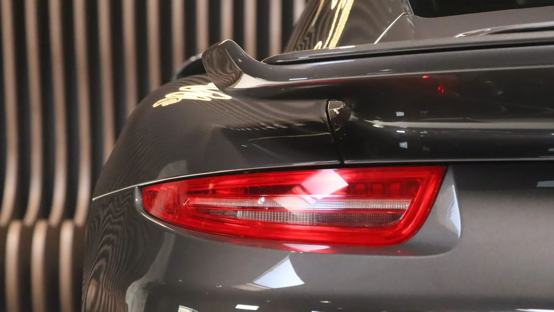 Porsche 911 — photo 50