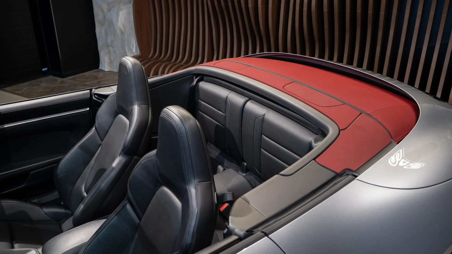 Porsche 911 — photo 30