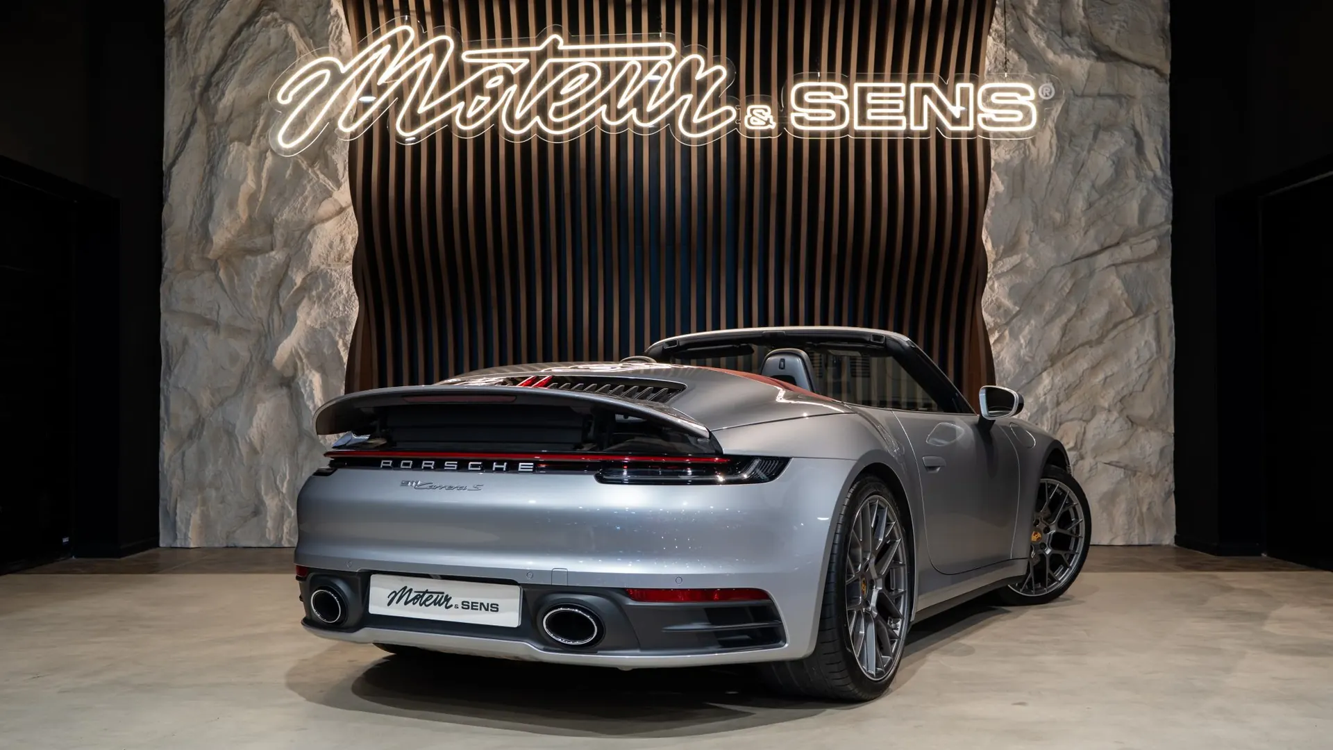 Porsche 911 — photo 2