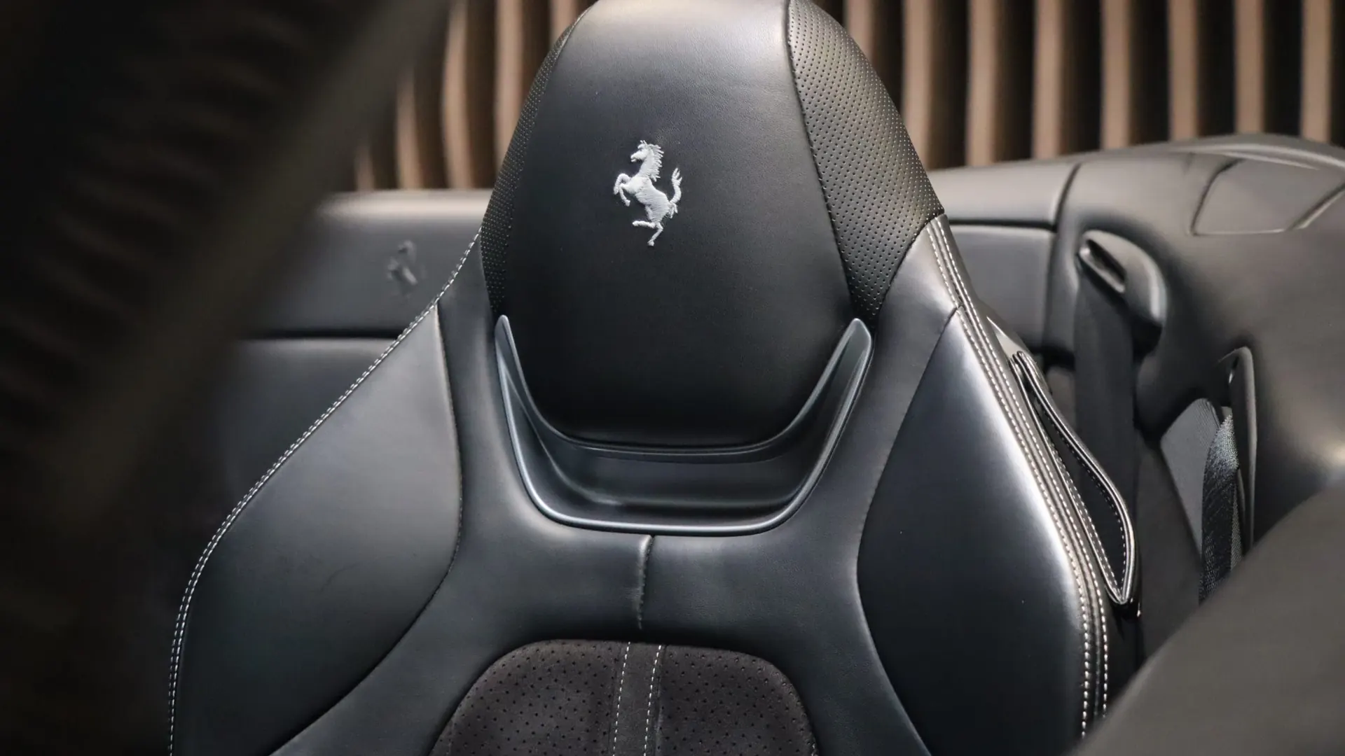 Ferrari PORTOFINO — photo 36