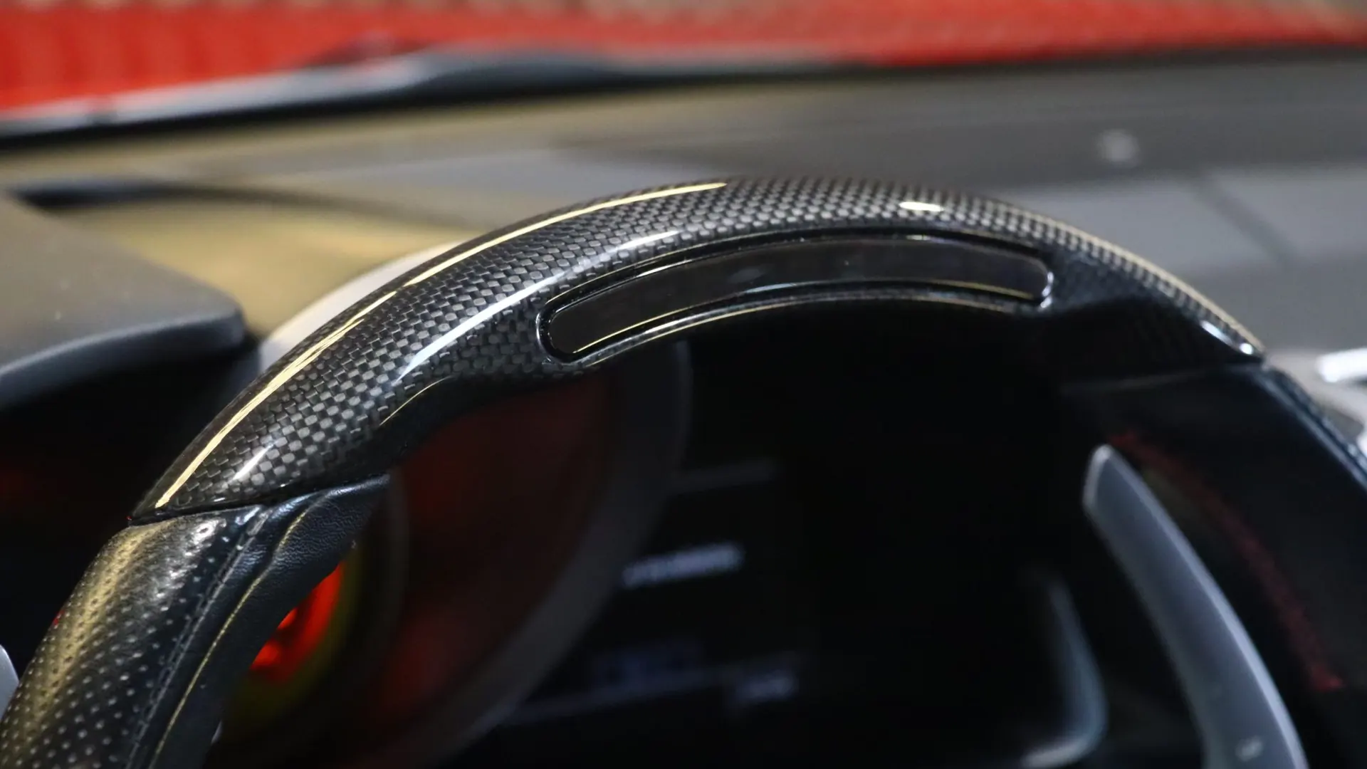 Ferrari GTC4 — photo 23