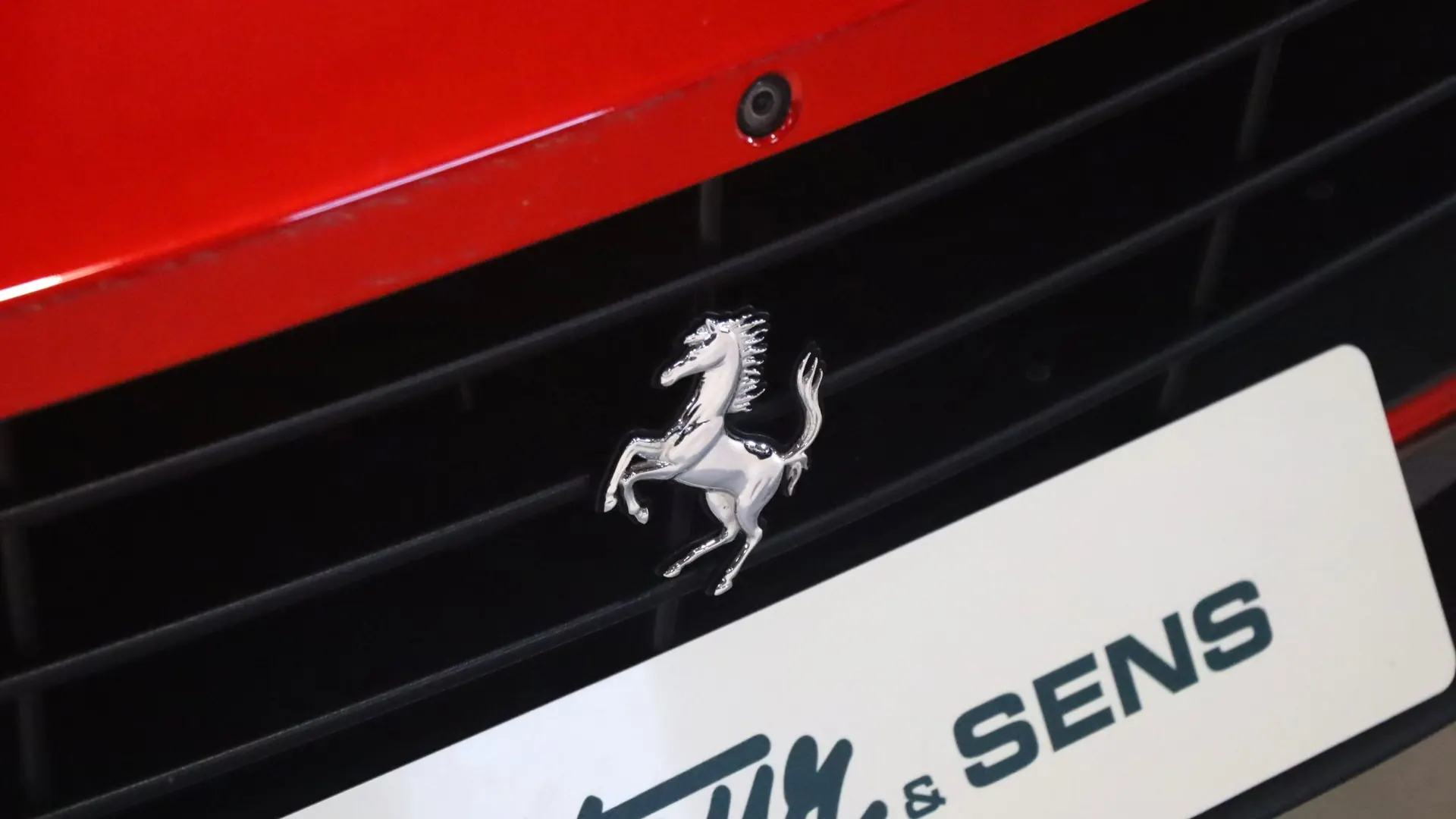 Ferrari GTC4 — photo 41