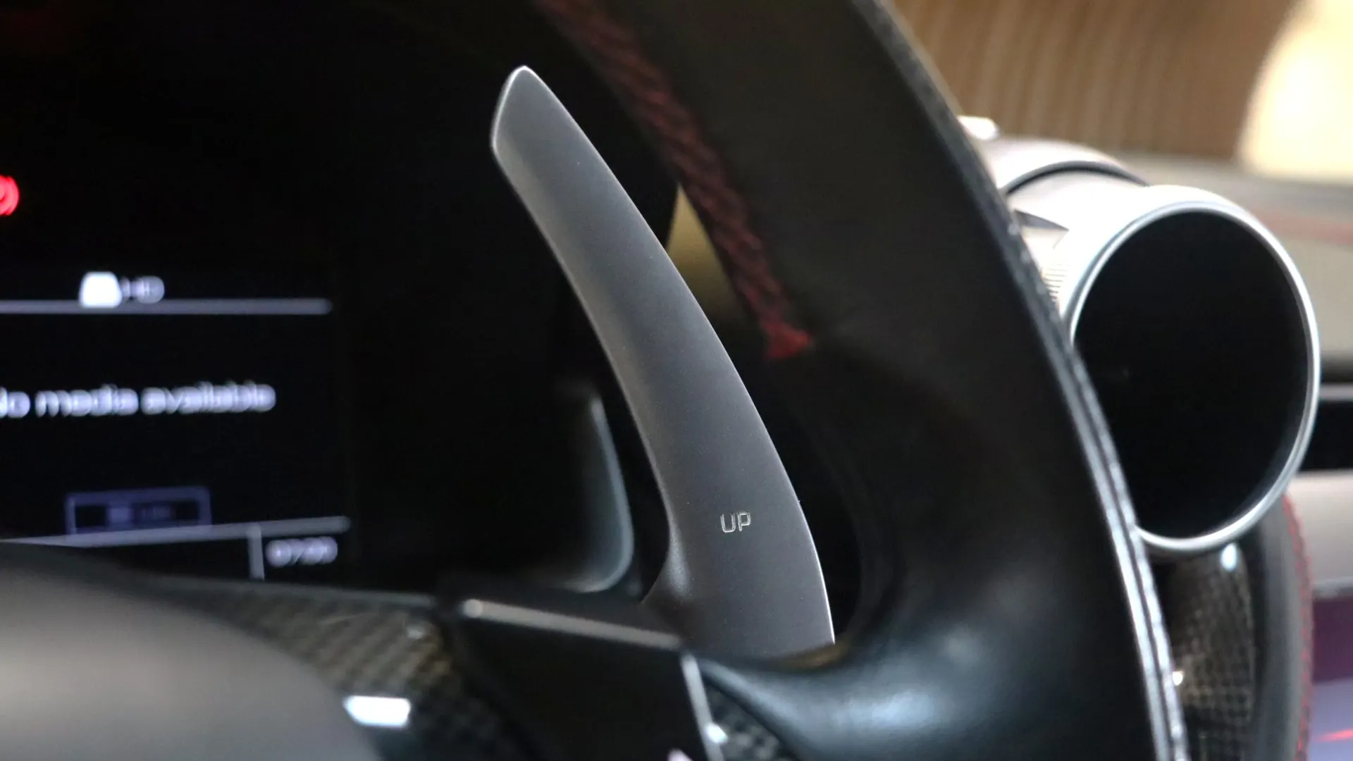 Ferrari GTC4 — photo 20