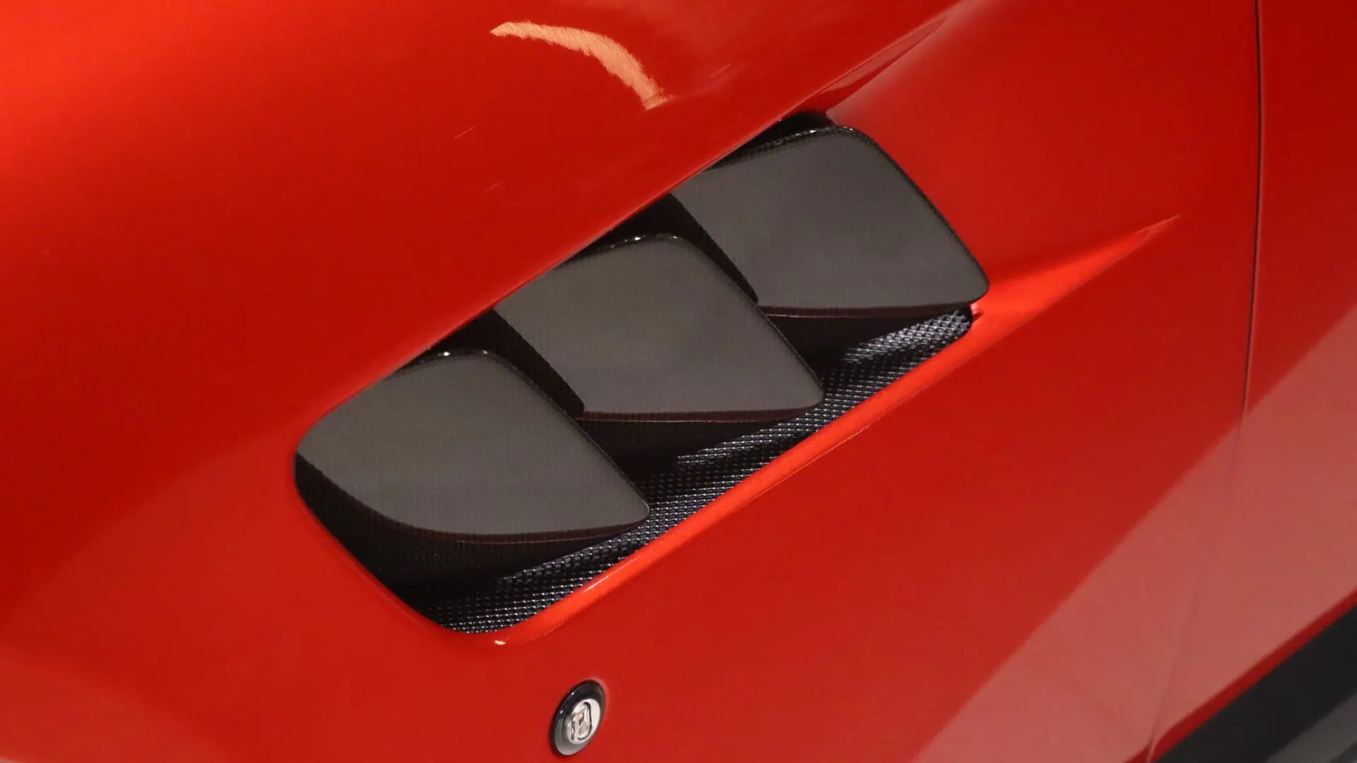 Ferrari GTC4 — photo 48