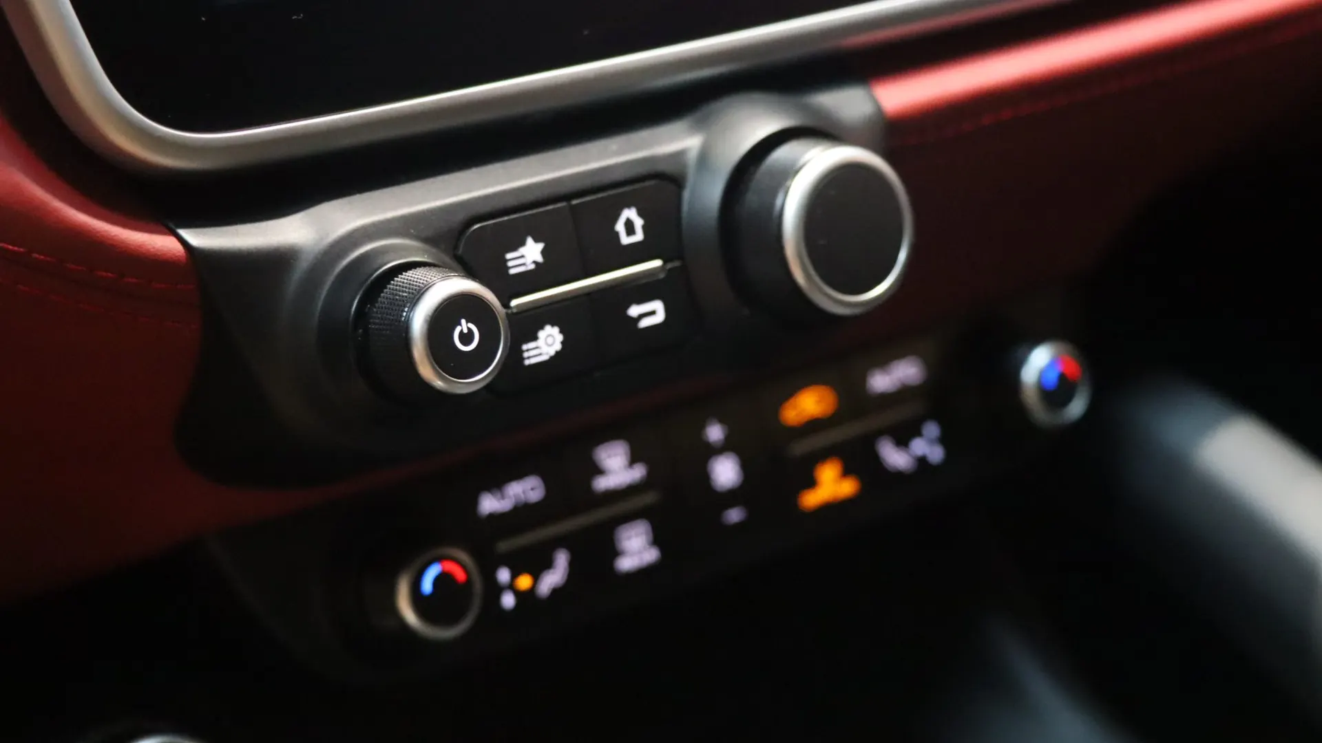 Ferrari GTC4 — photo 30