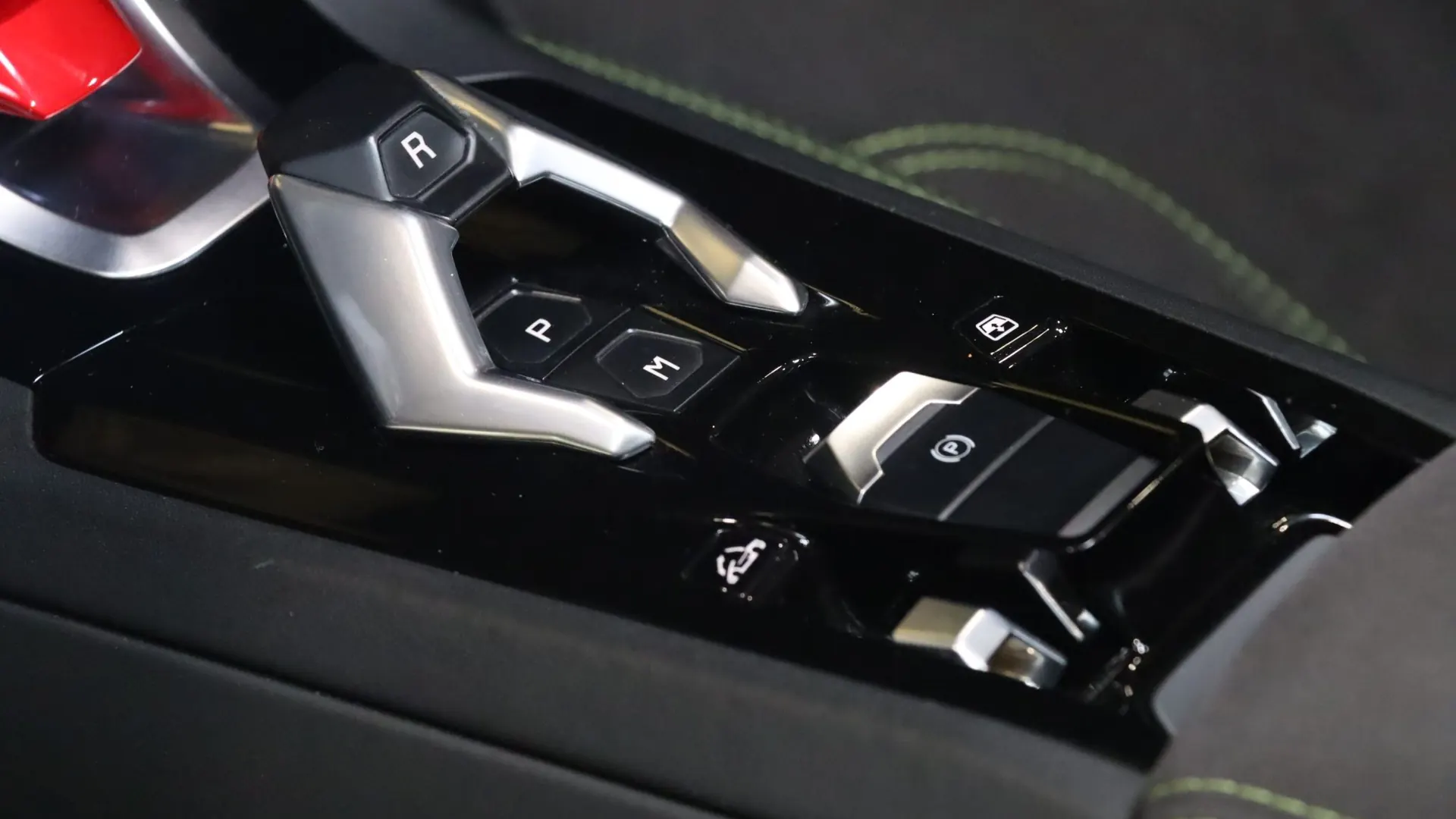 Lamborghini HURACAN — photo 28