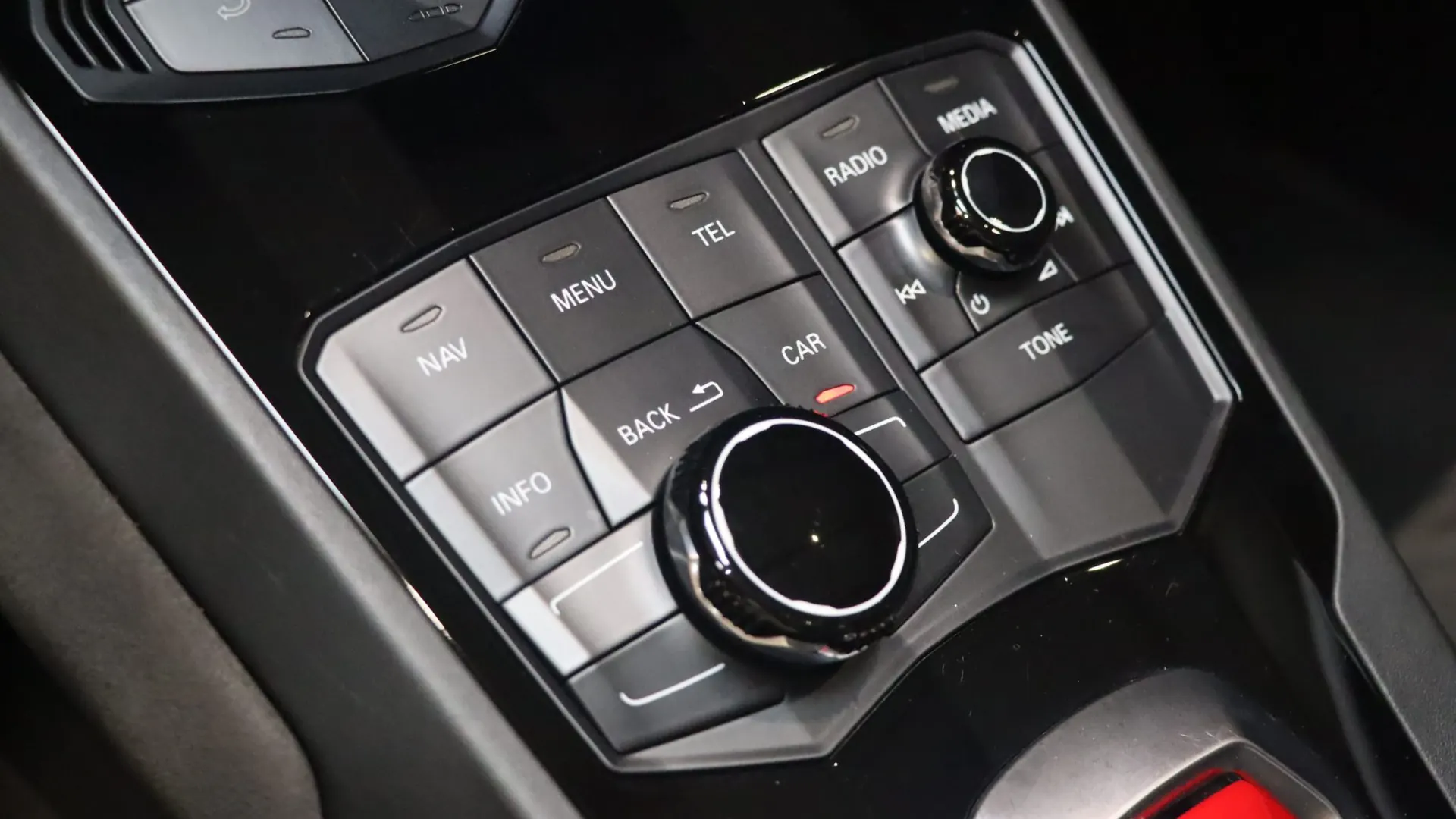Lamborghini HURACAN — photo 26