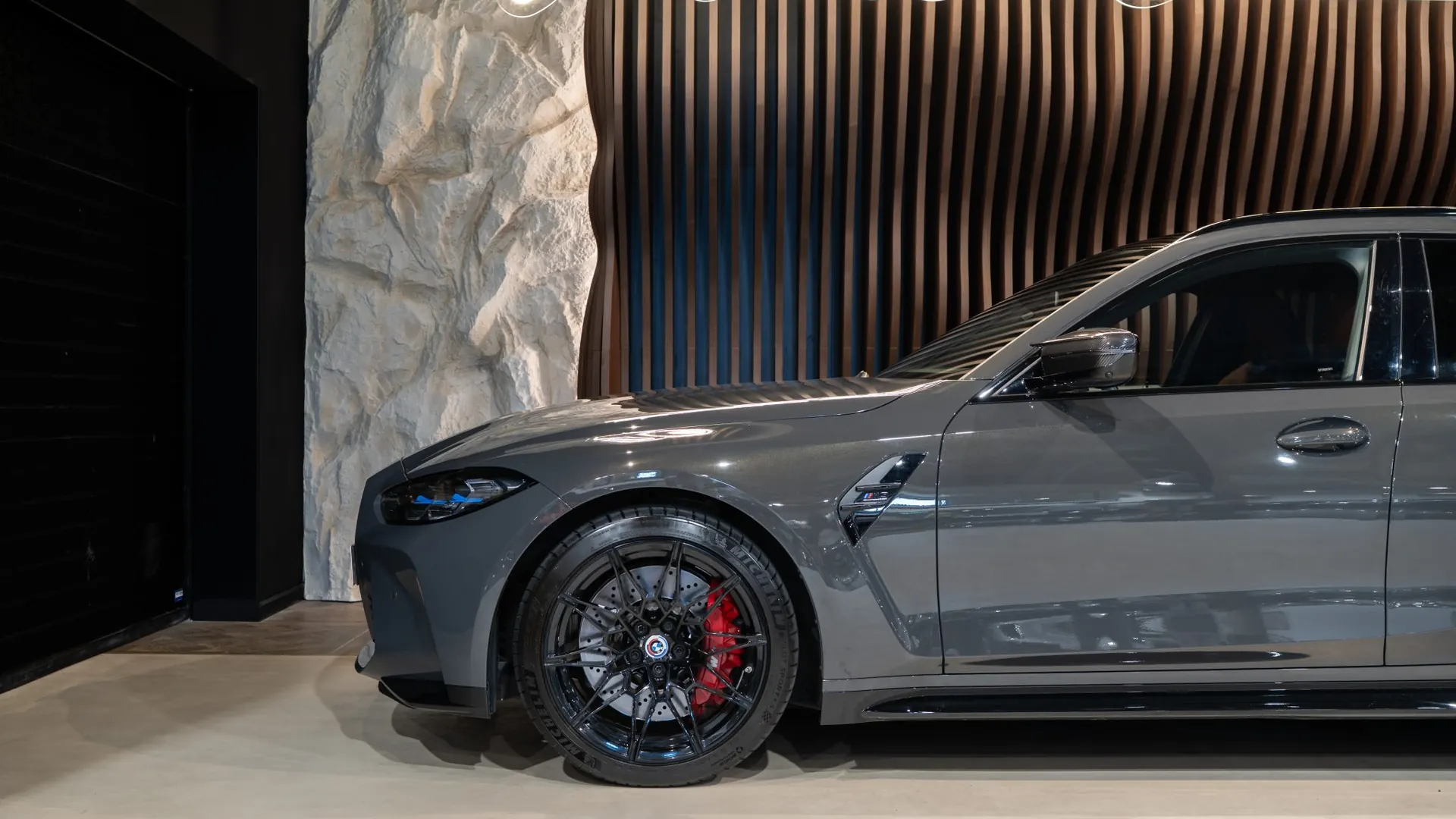  BMW — photo 32