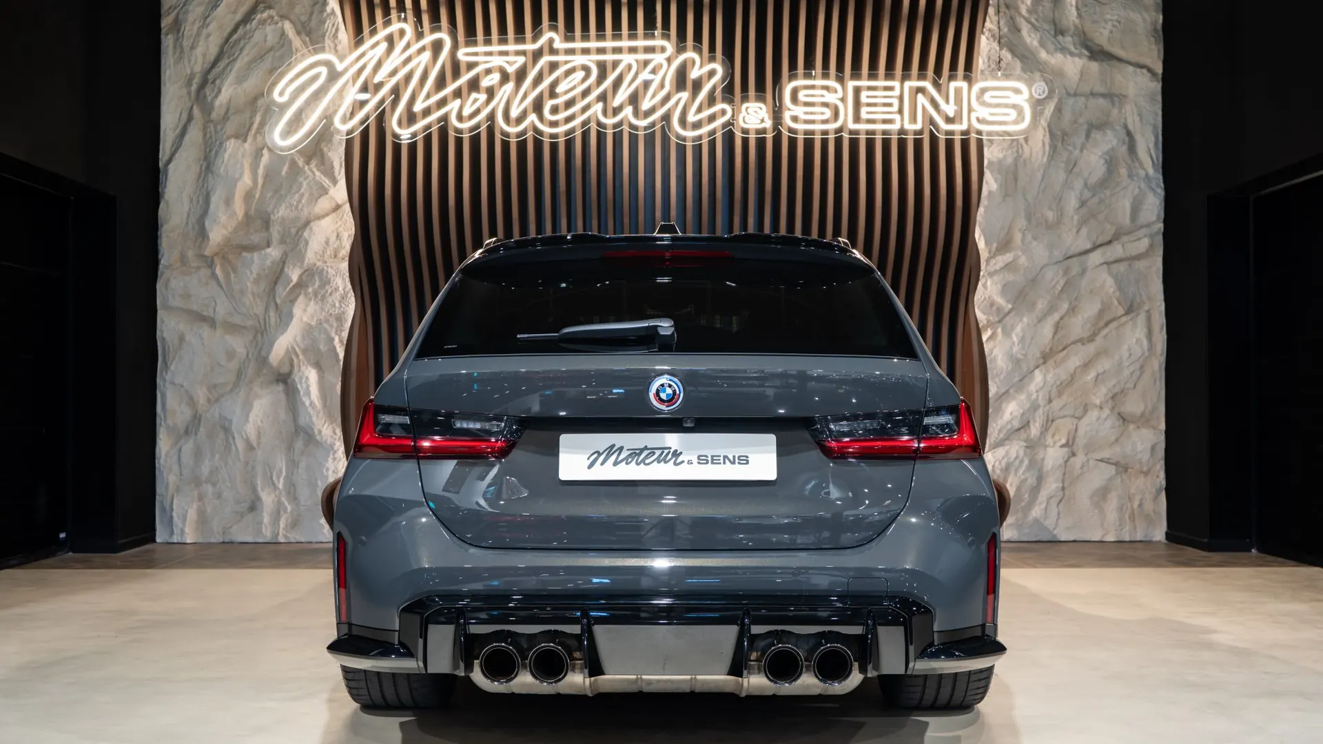  BMW — photo 4