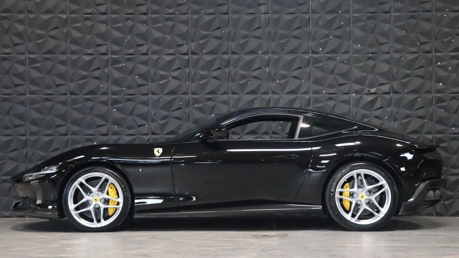 Ferrari ROMA — photo 5