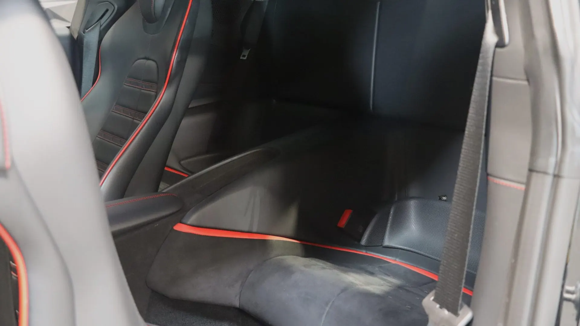 Ferrari ROMA — photo 36