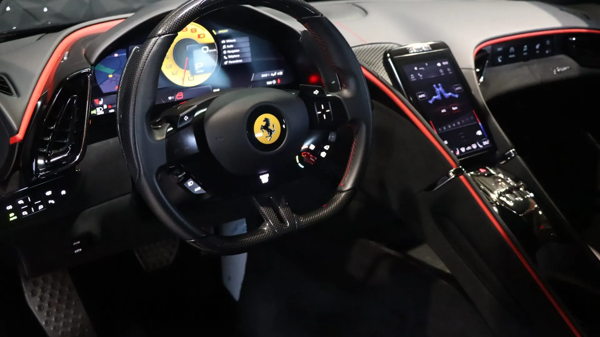 Ferrari ROMA — photo 15