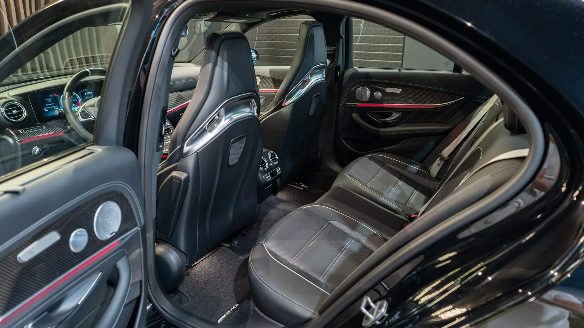 Mercedes-Benz Classe E — photo 30