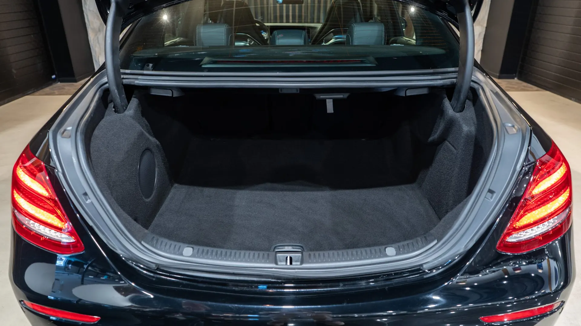 Mercedes-Benz Classe E — photo 34