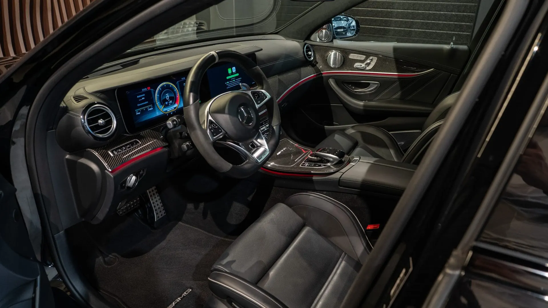 Mercedes-Benz Classe E — photo 29