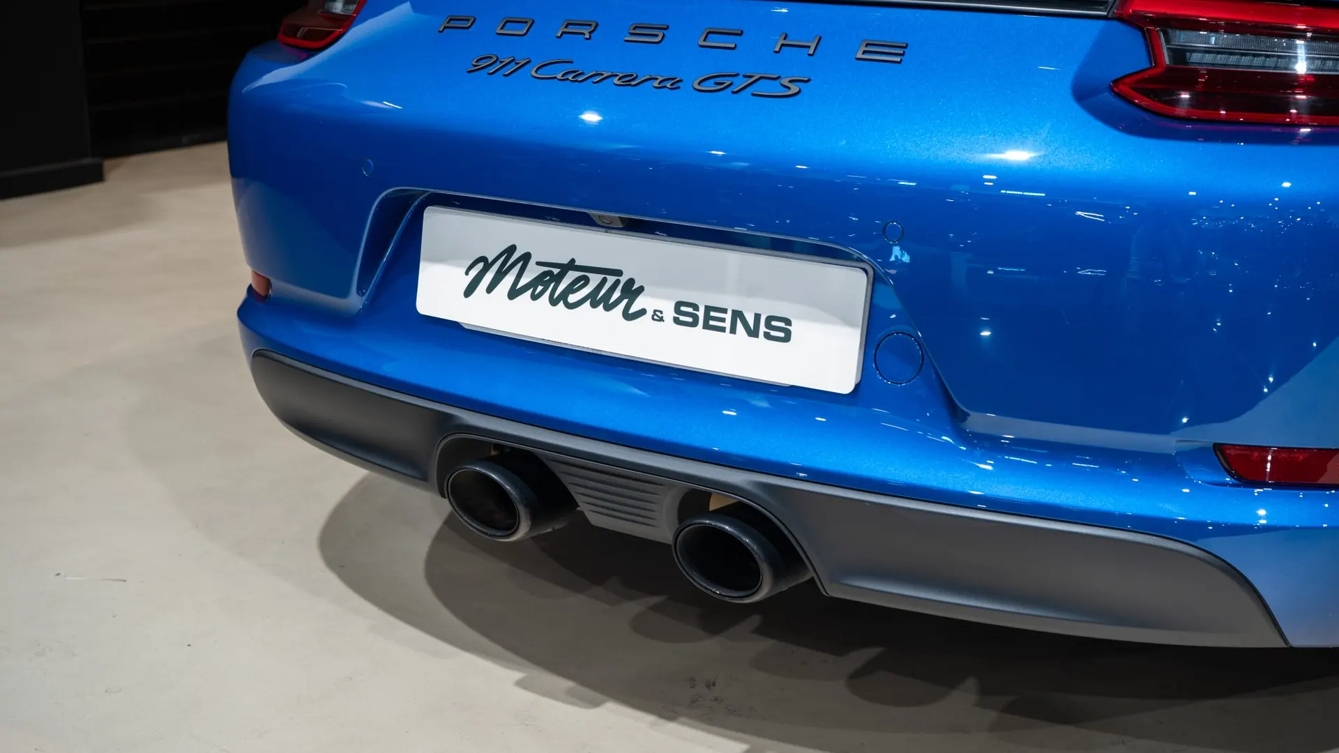Porsche 911 — photo 43