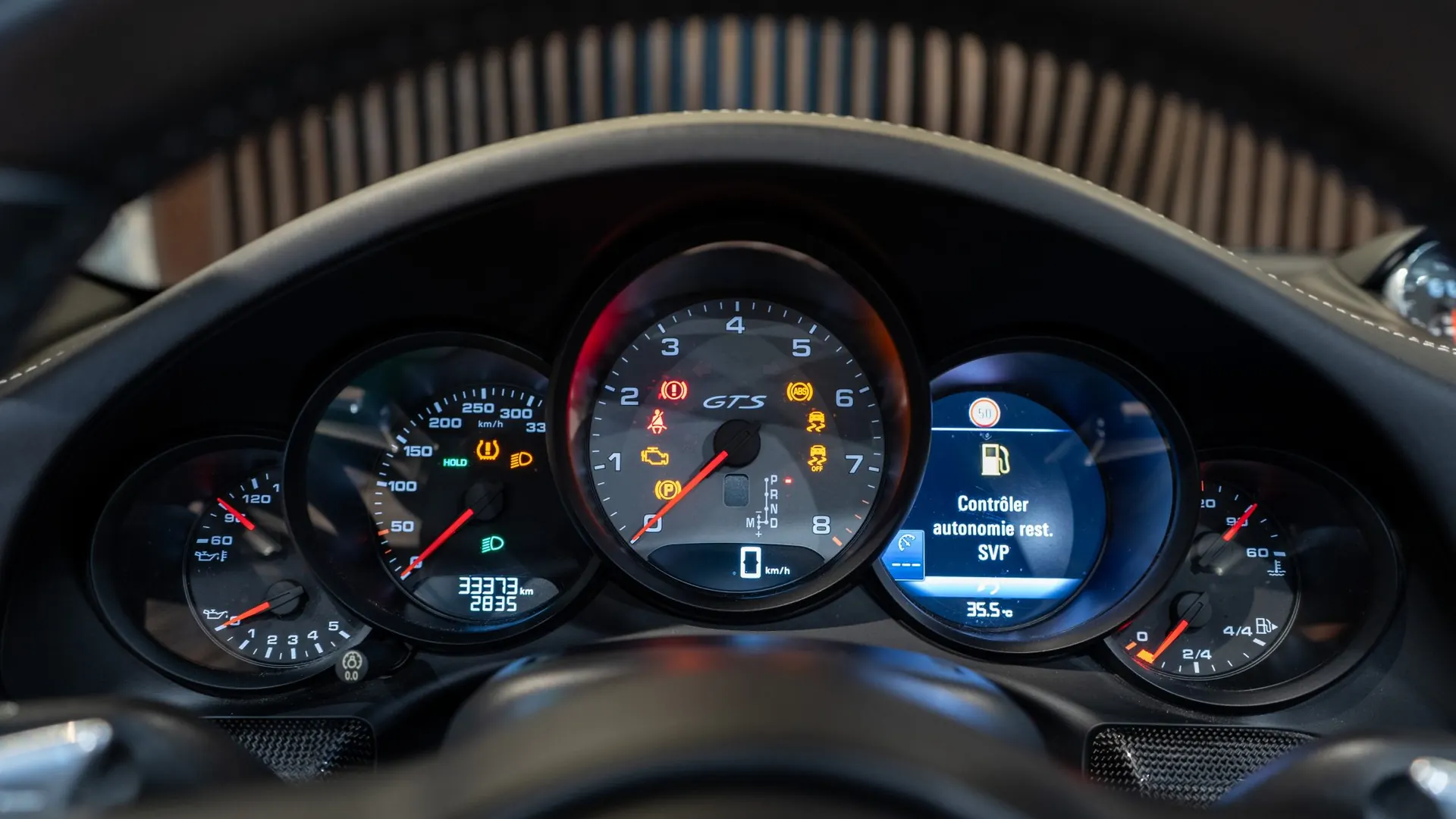 Porsche 911 — photo 23