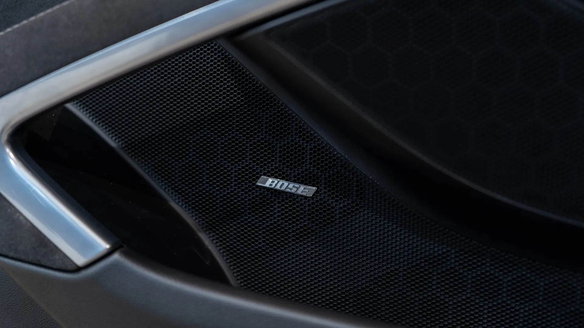 Porsche 911 — photo 19