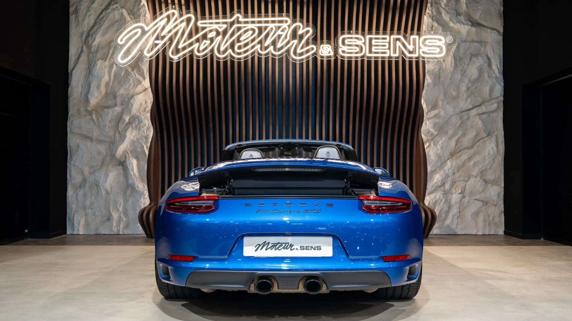 Porsche 911 — photo 4