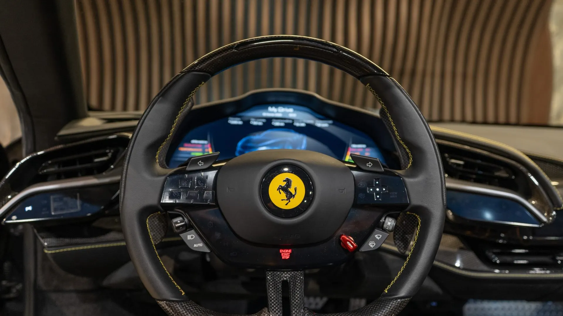 Ferrari SF90 — photo 13