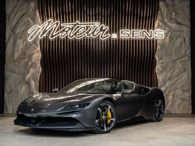 Ferrari SF90
