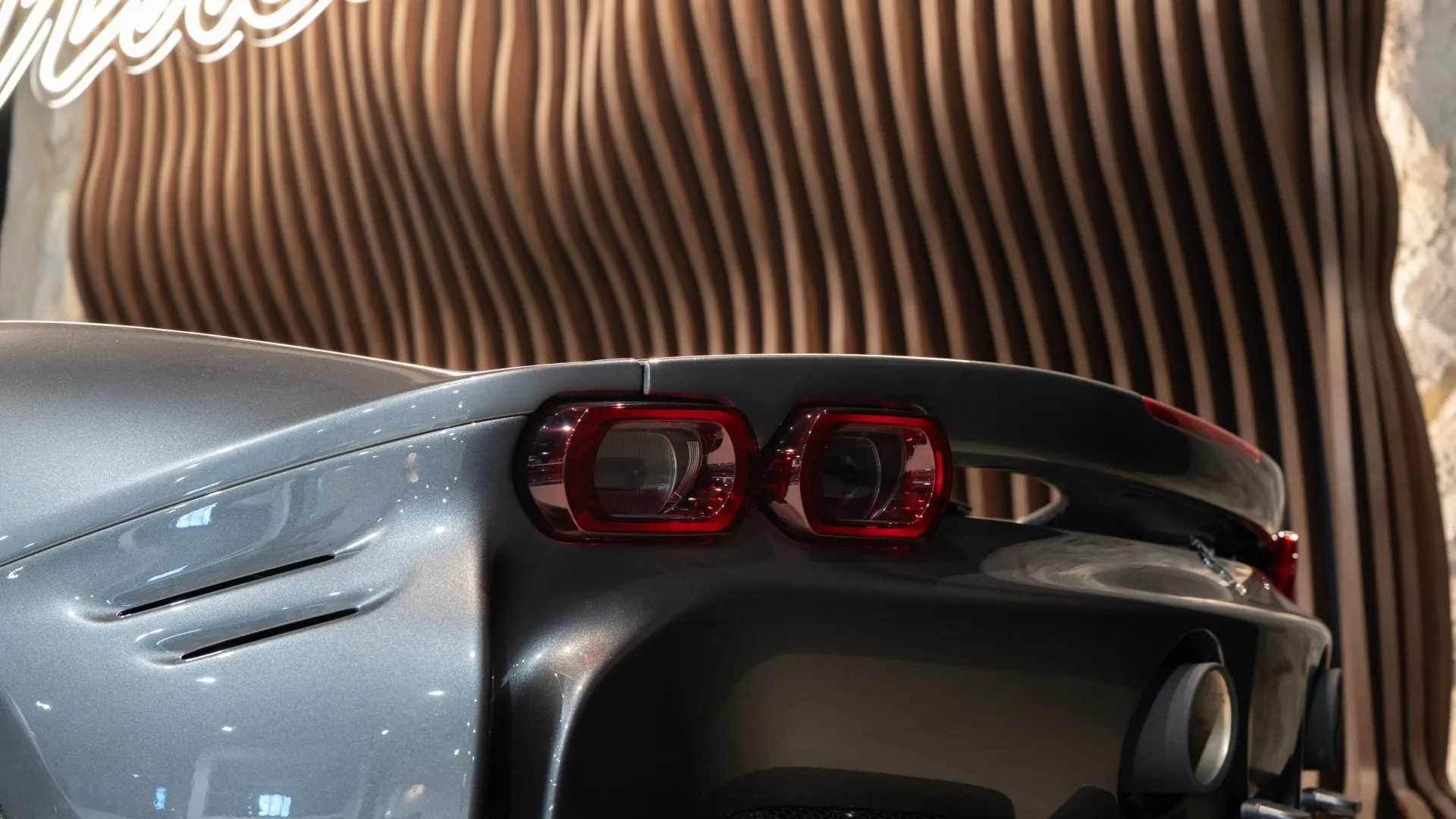 Ferrari SF90 — photo 41