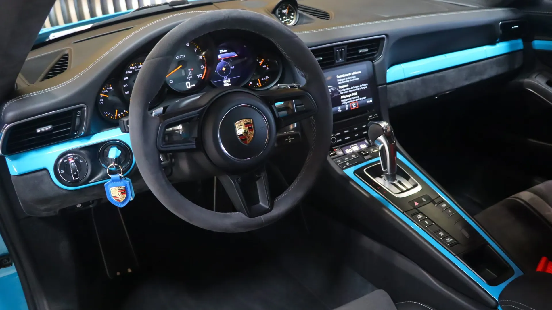 Porsche 911 — photo 14