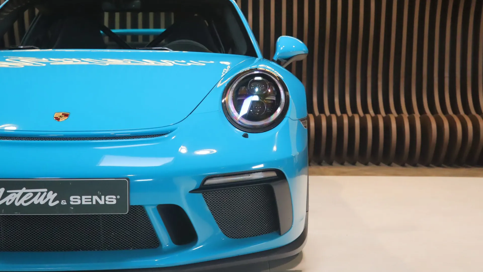 Porsche 911 — photo 40