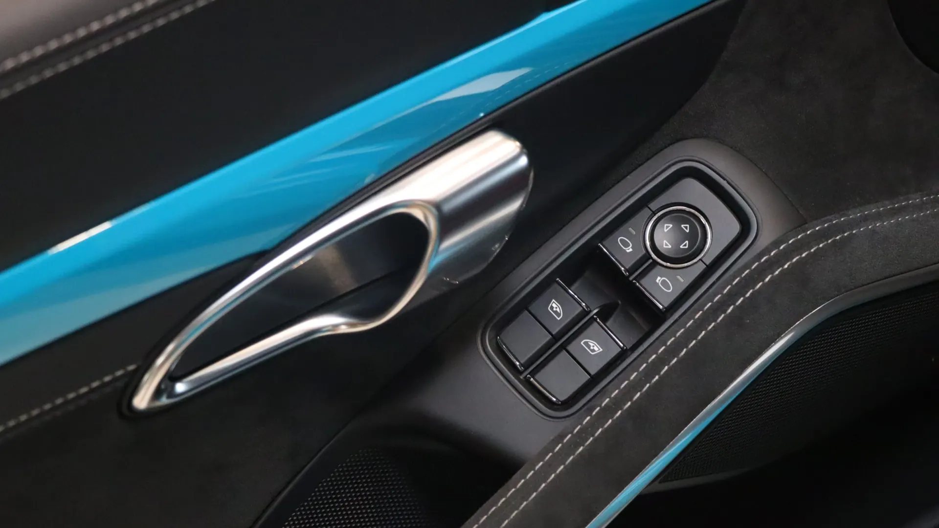 Porsche 911 — photo 11