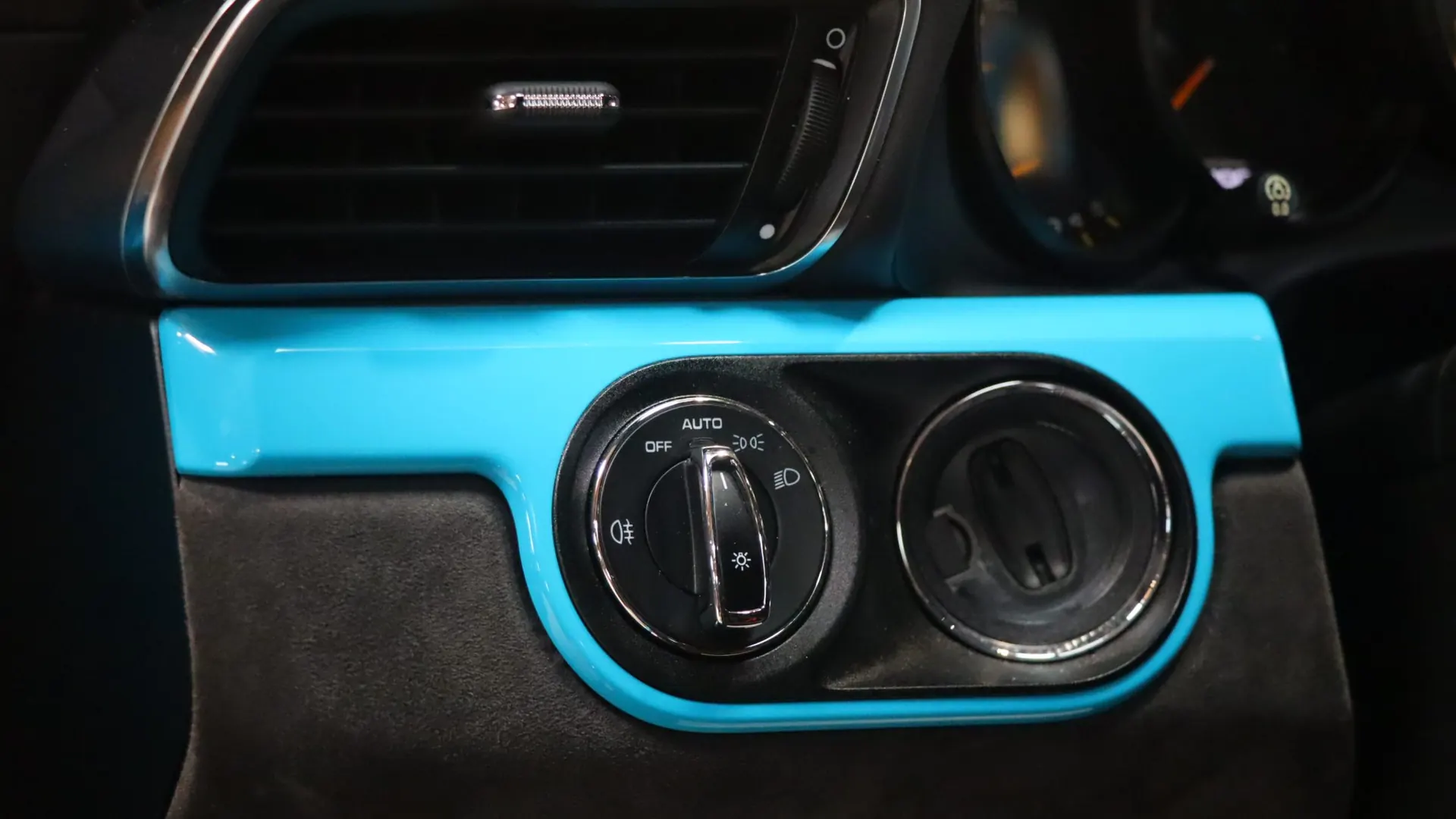 Porsche 911 — photo 15