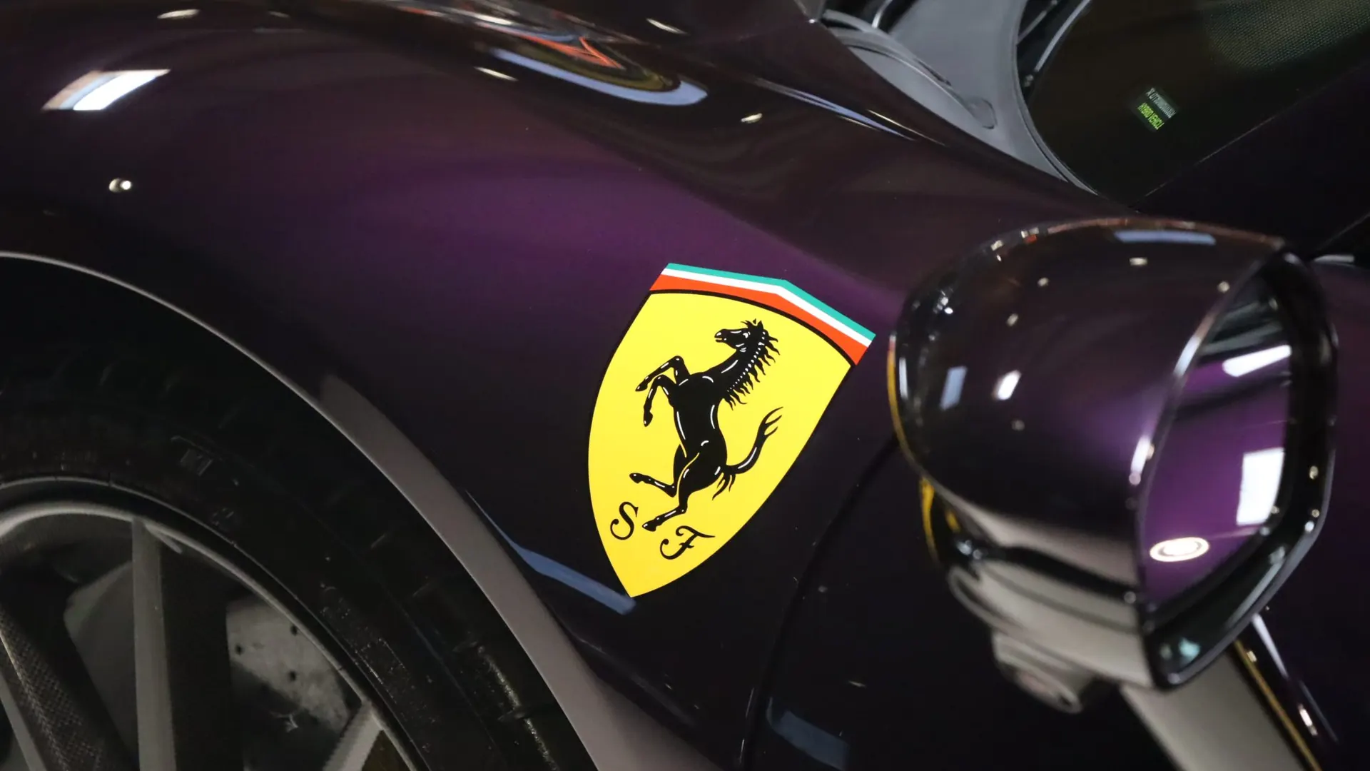 Ferrari SF90 — photo 49