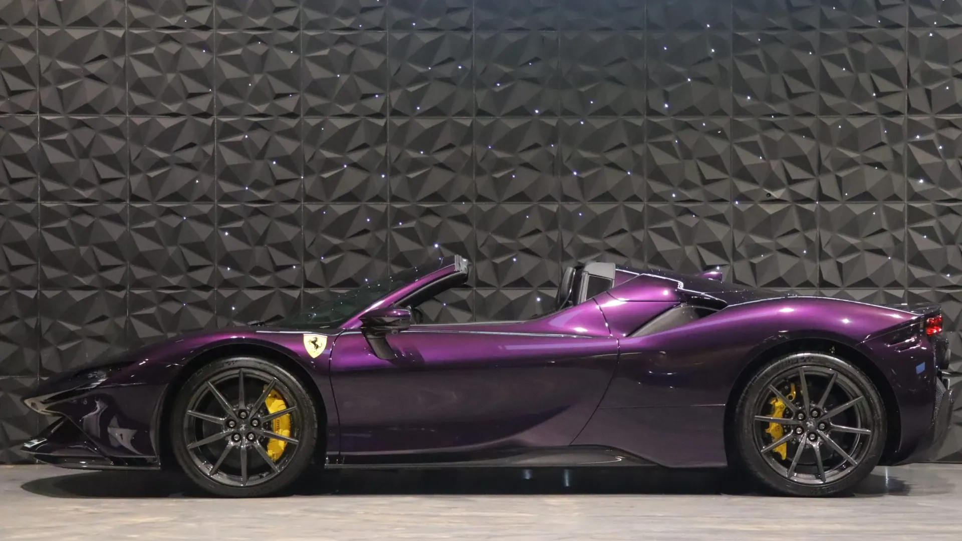 Ferrari SF90 — photo 5