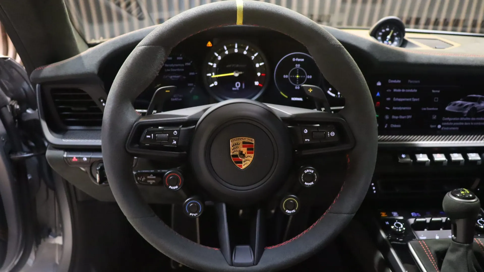 Porsche 911 — photo 9