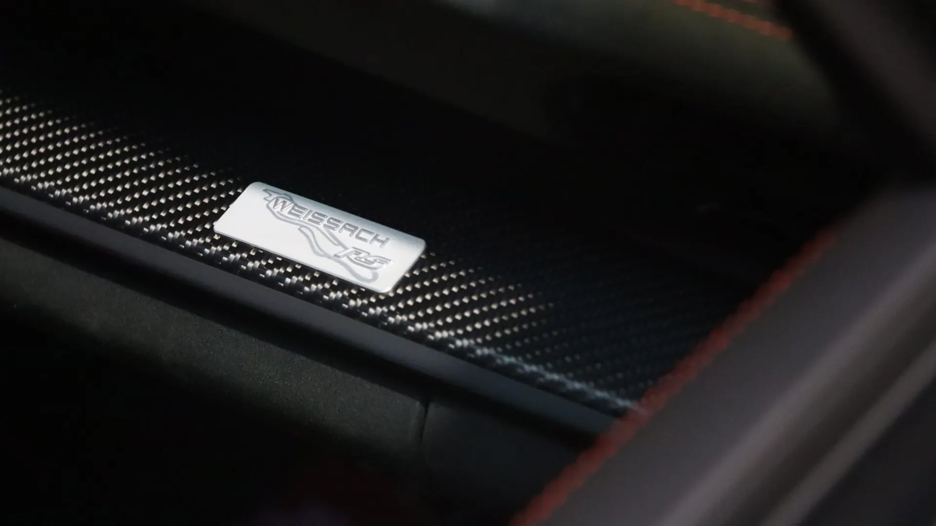 Porsche 911 — photo 35