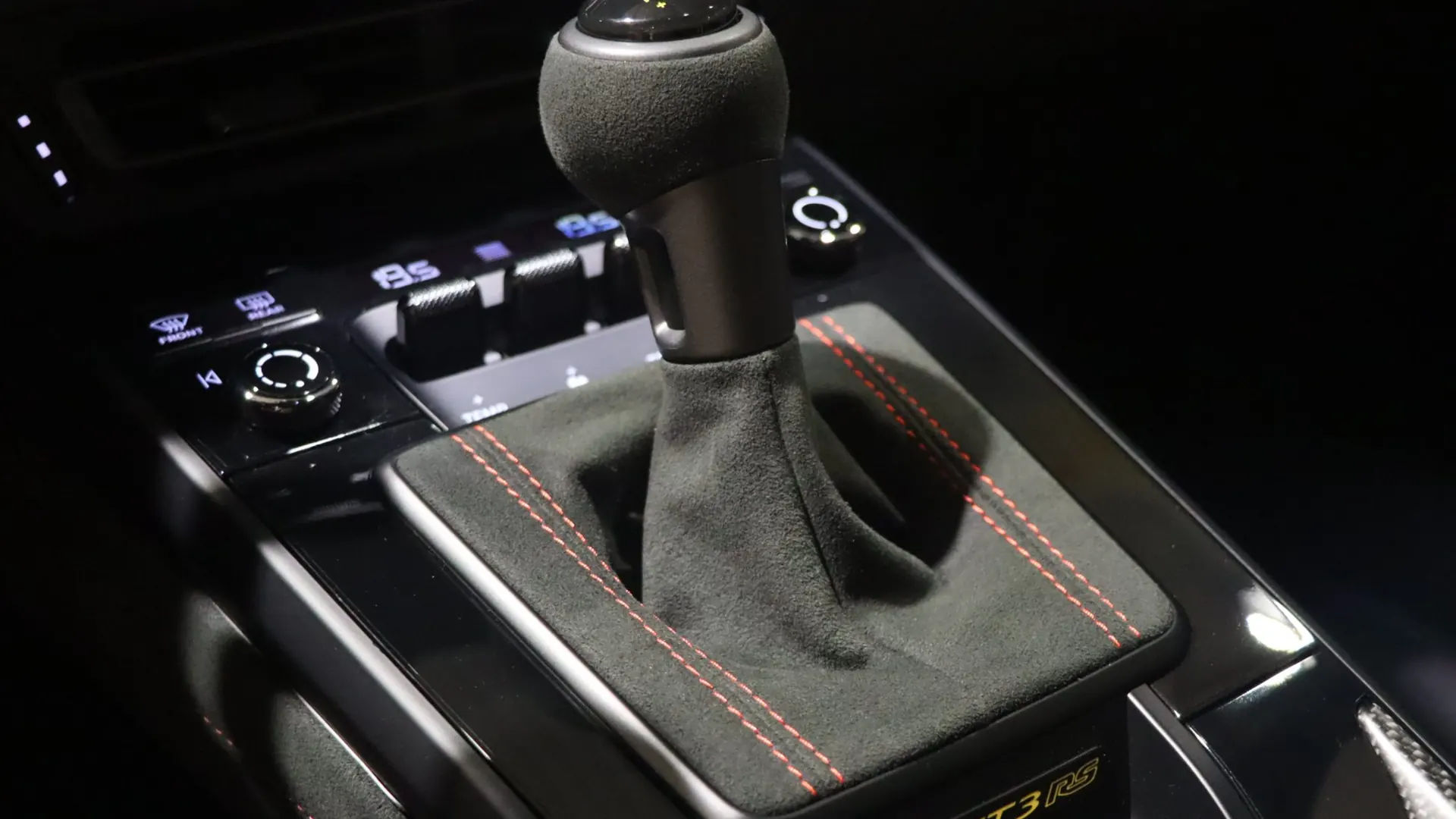 Porsche 911 — photo 31