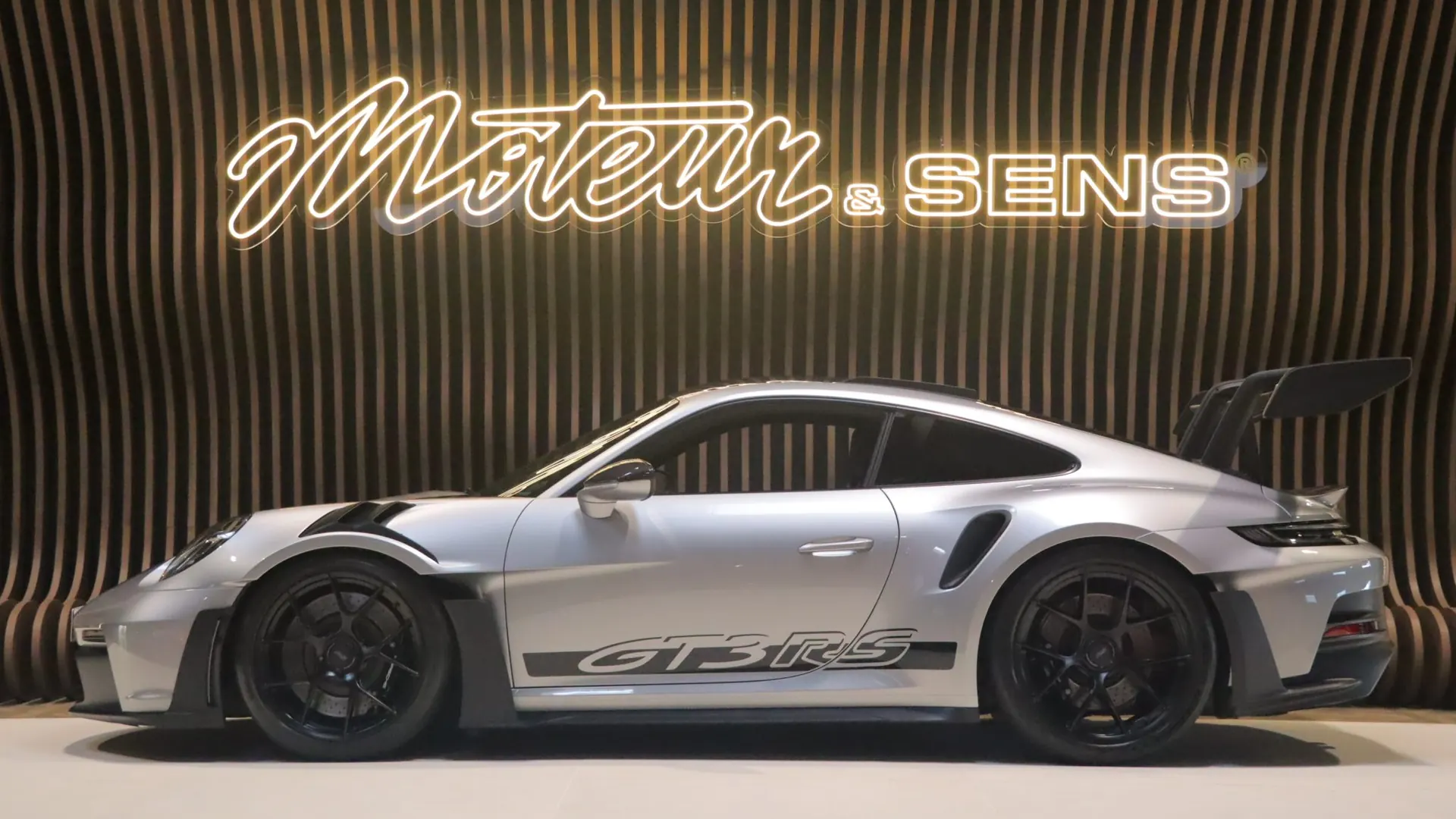 Porsche 911 — photo 5