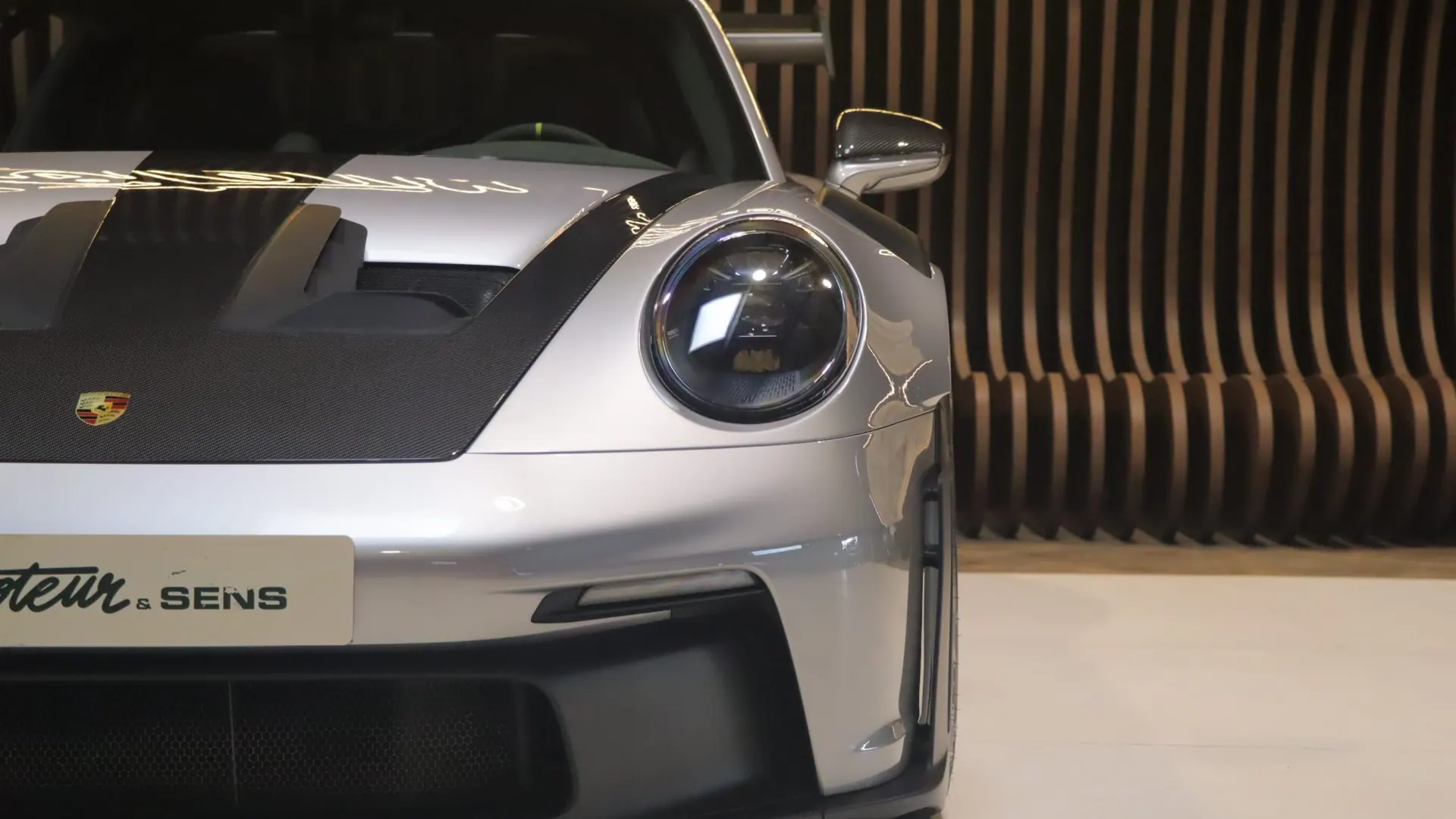 Porsche 911 — photo 41