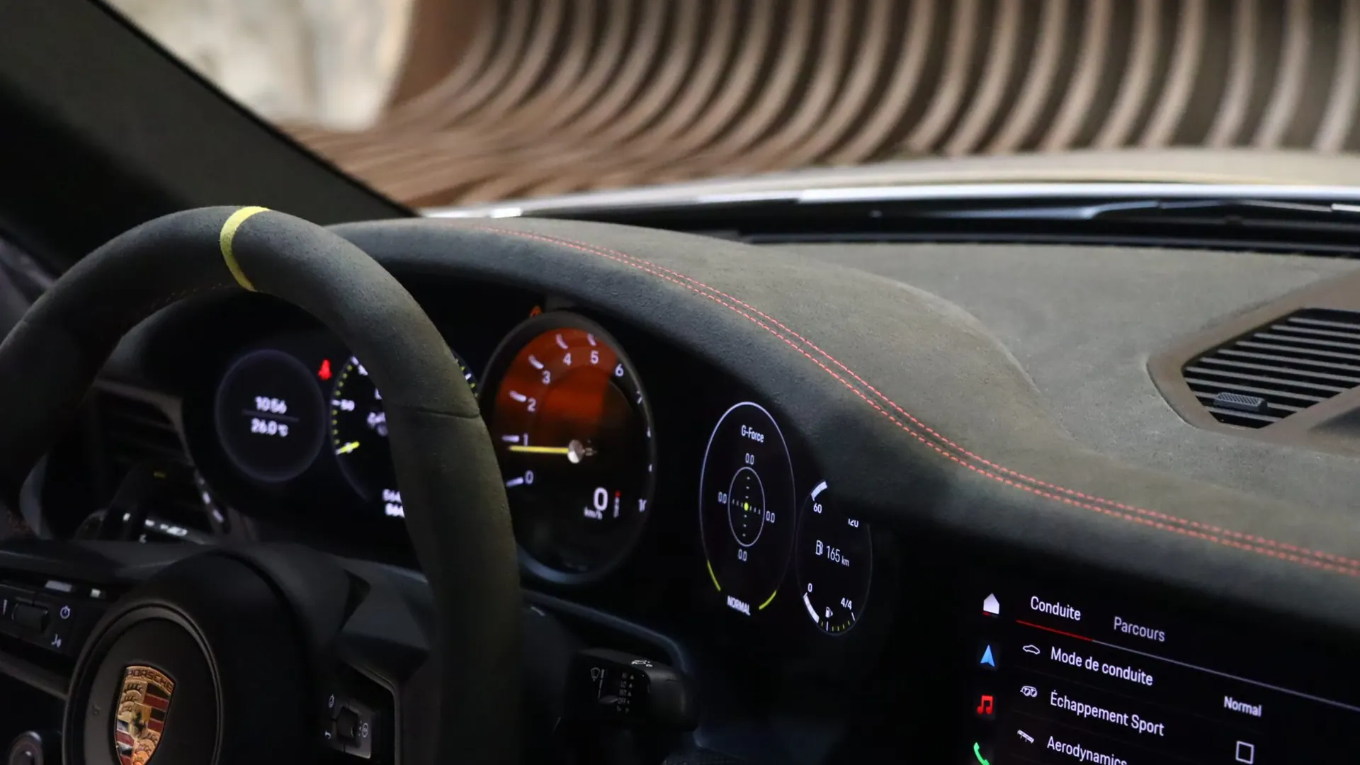 Porsche 911 — photo 25