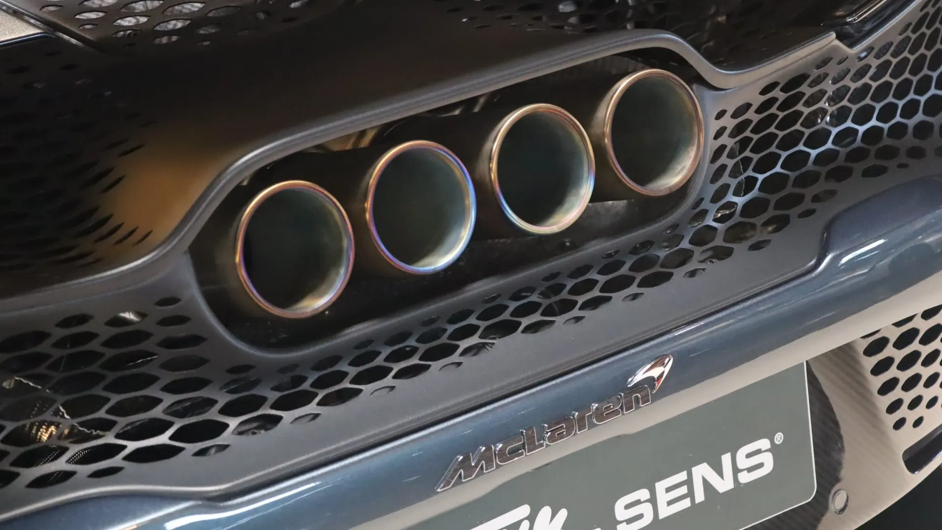 McLaren 765LT — photo 48